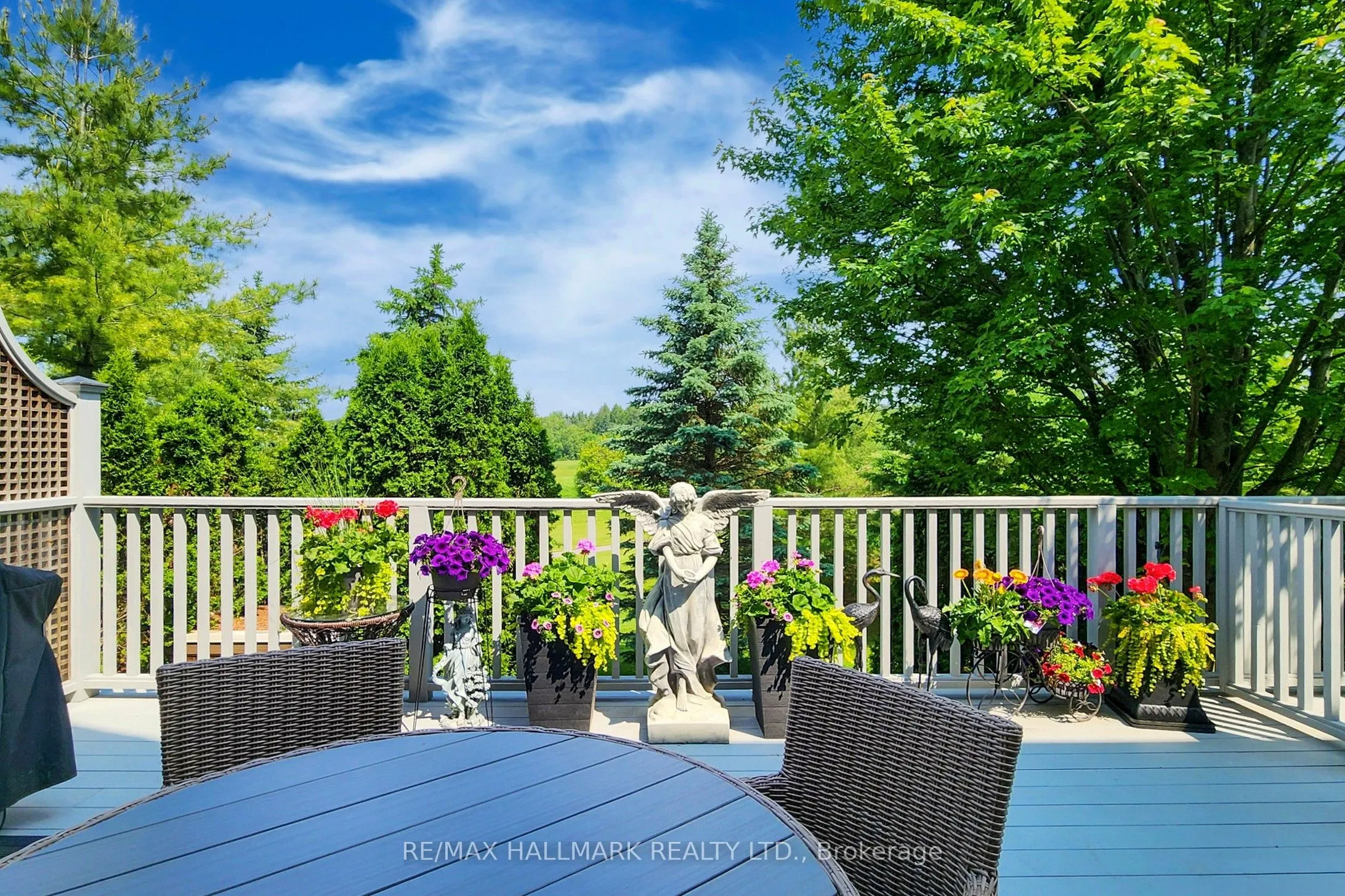 27 Emerald Heights Drive