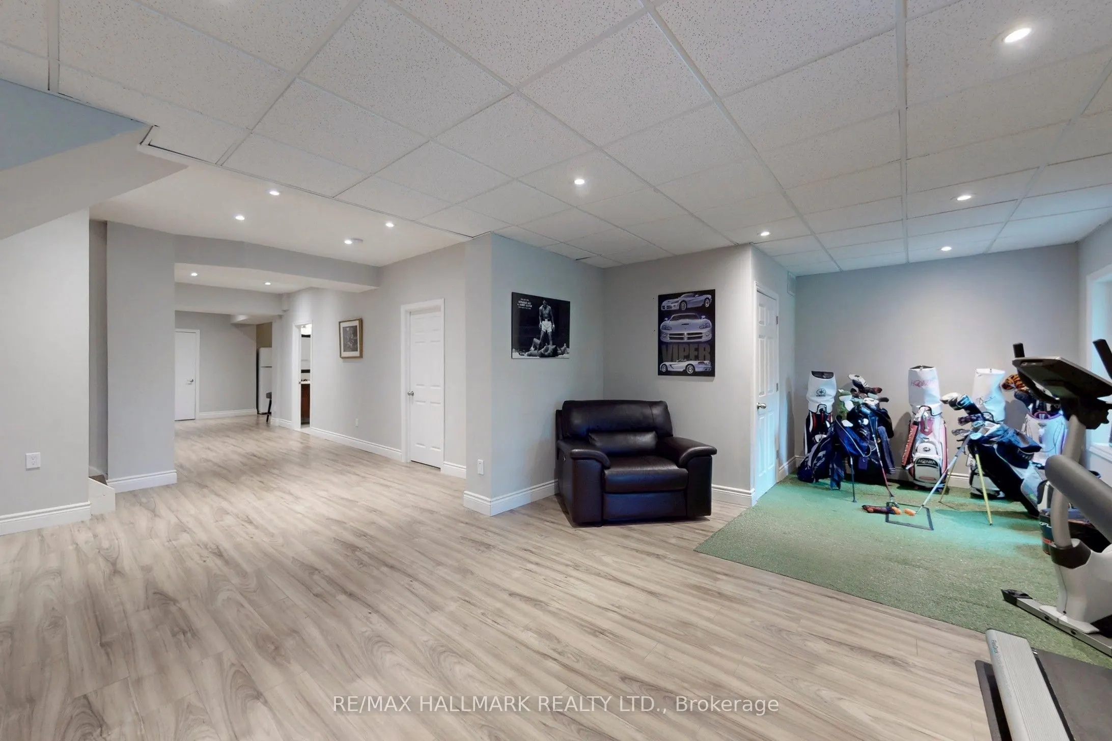 27 Emerald Heights Drive