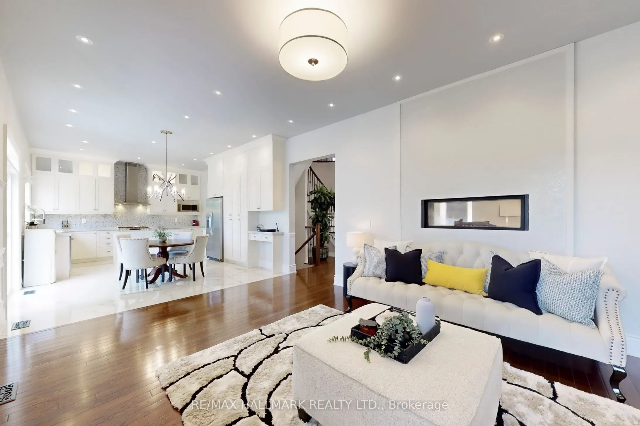 27 Emerald Heights Drive
