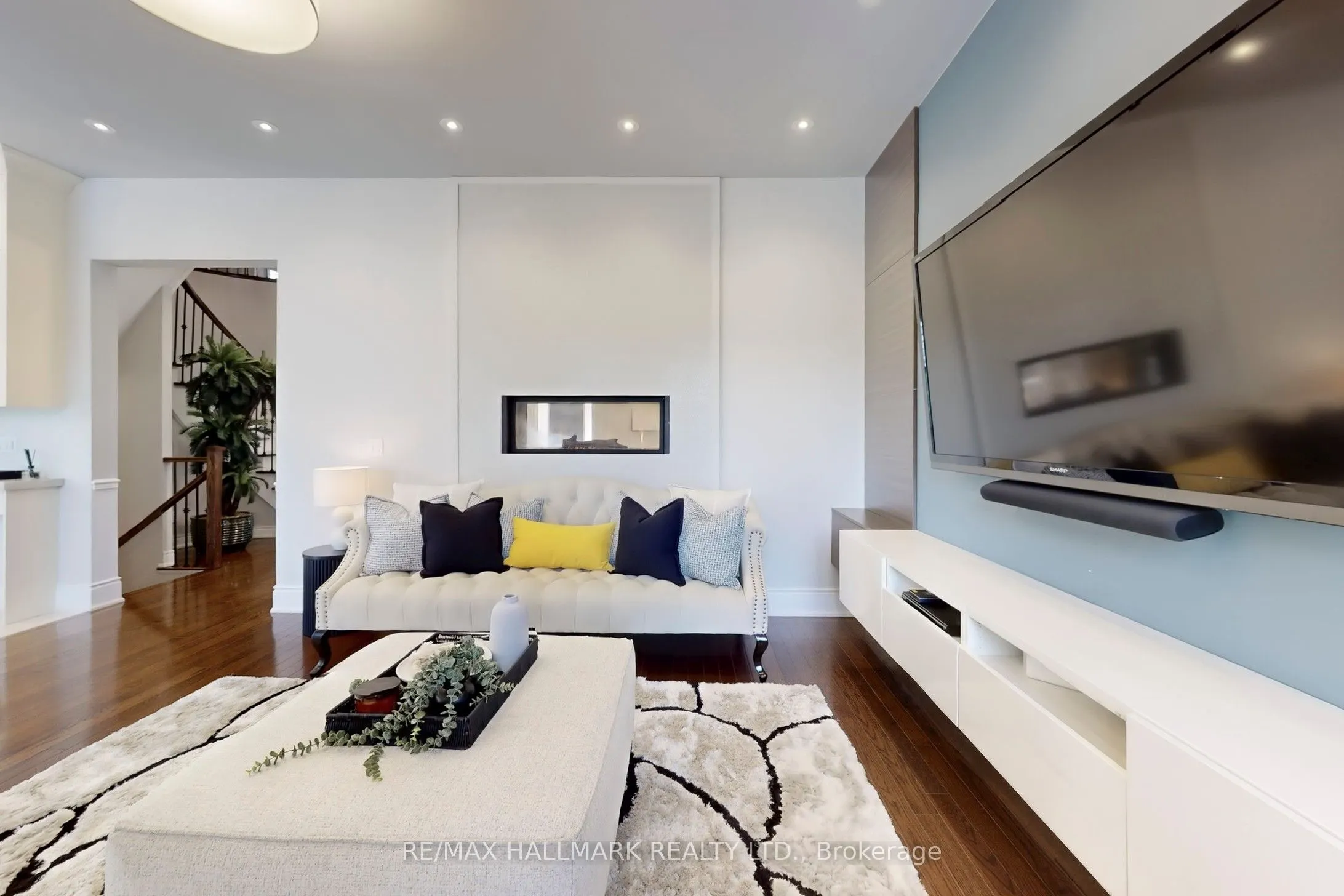 27 Emerald Heights Drive