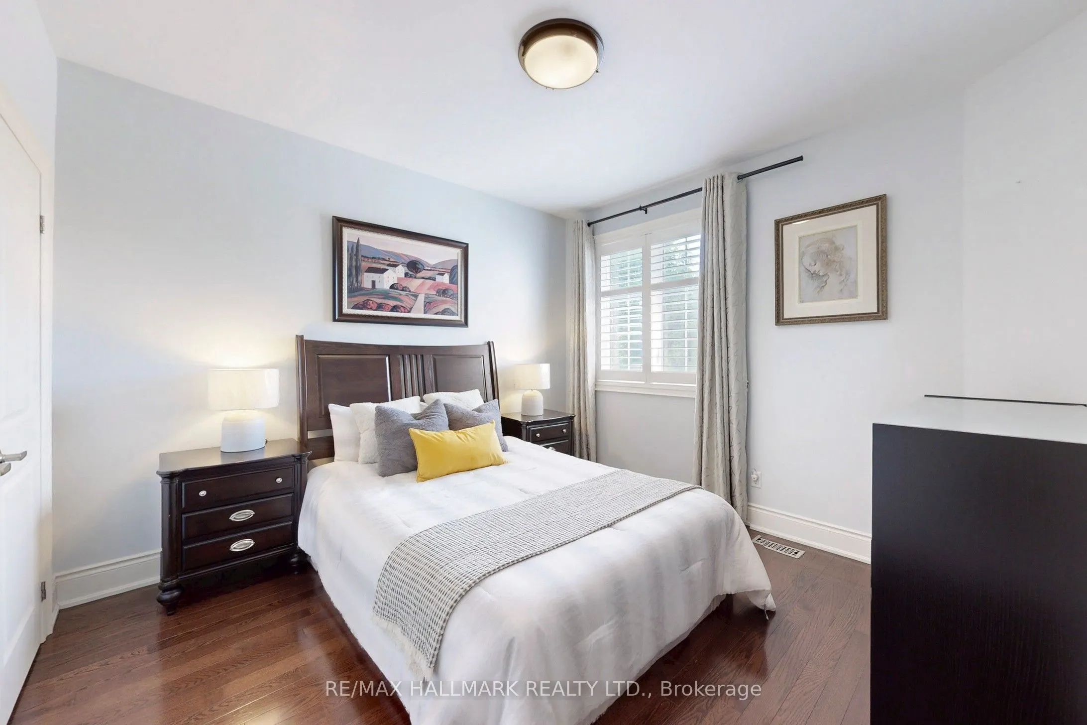 27 Emerald Heights Drive
