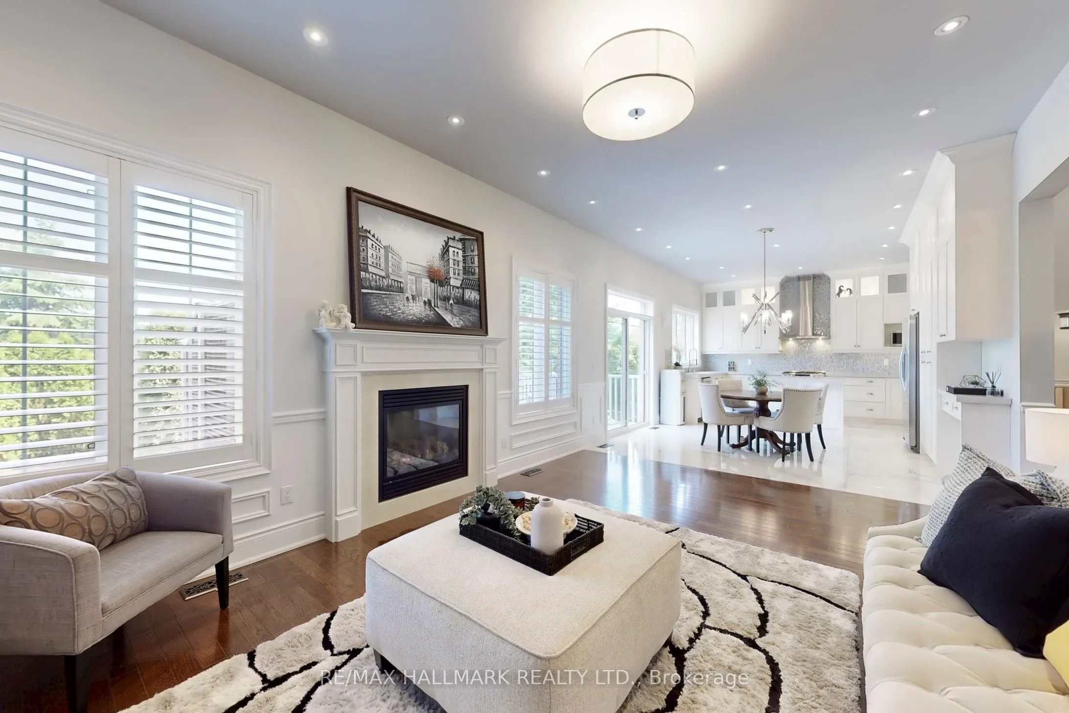 27 Emerald Heights Drive