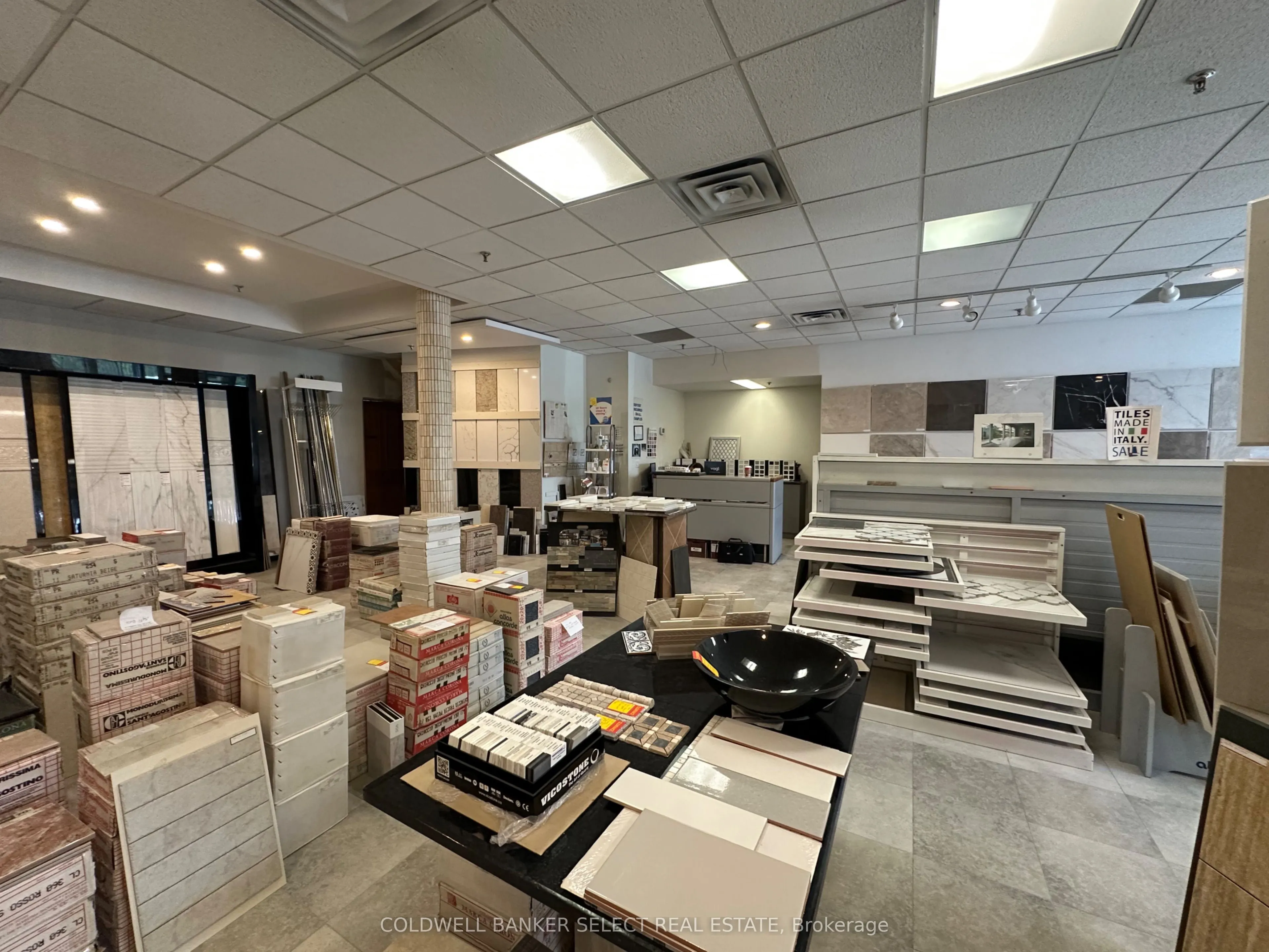 8111 Jane Street, #4, Main Floor