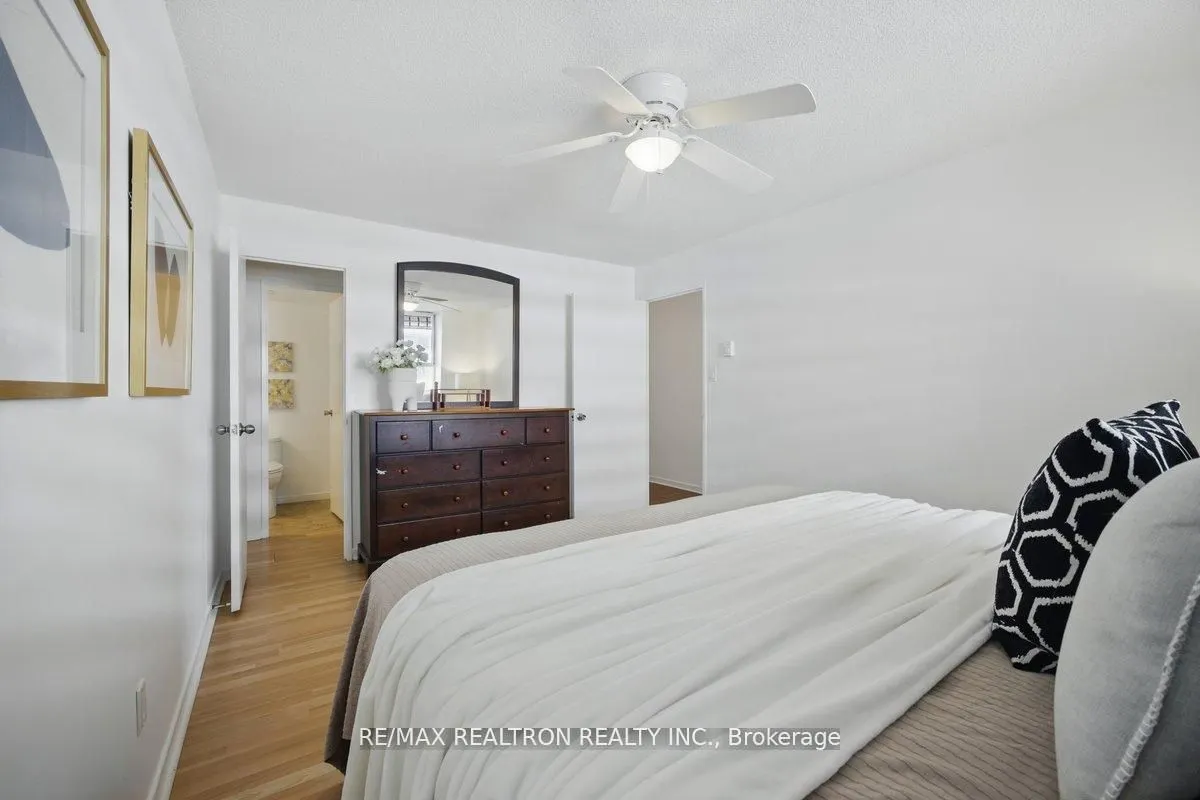 80 Inverlochy Boulevard, #501