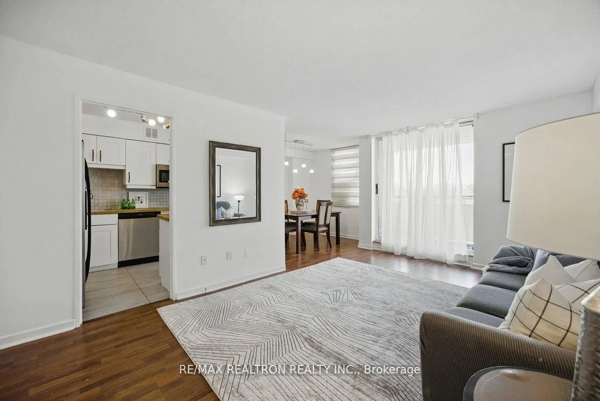 80 Inverlochy Boulevard, #501