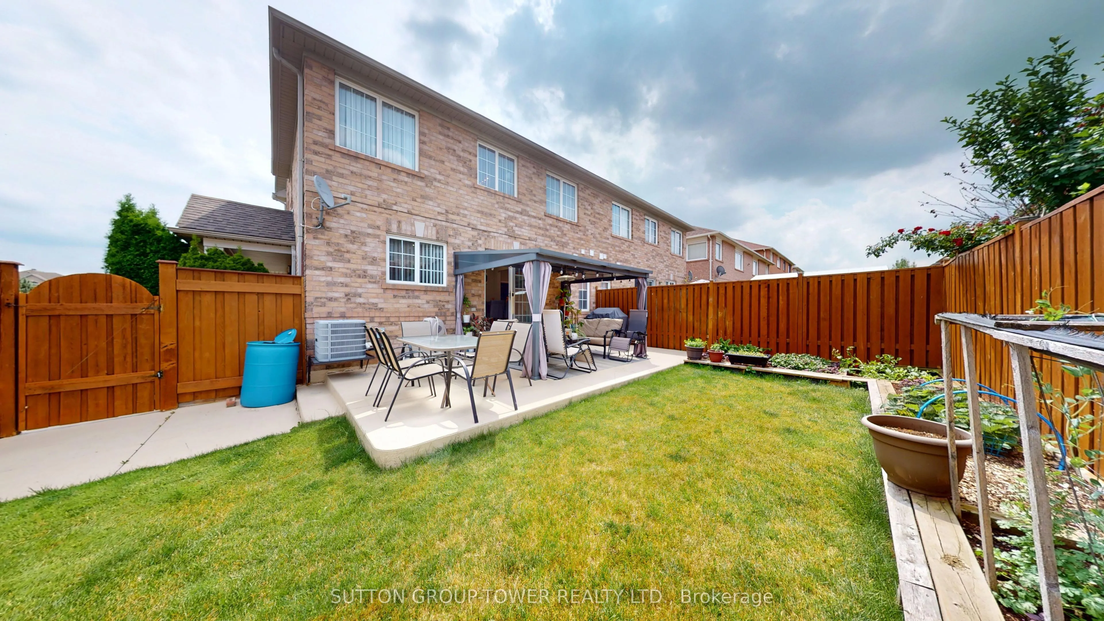 450 John Deisman Boulevard