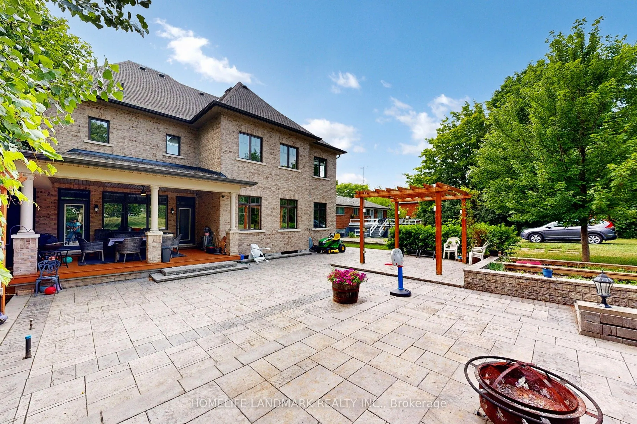 132 Pemberton Road