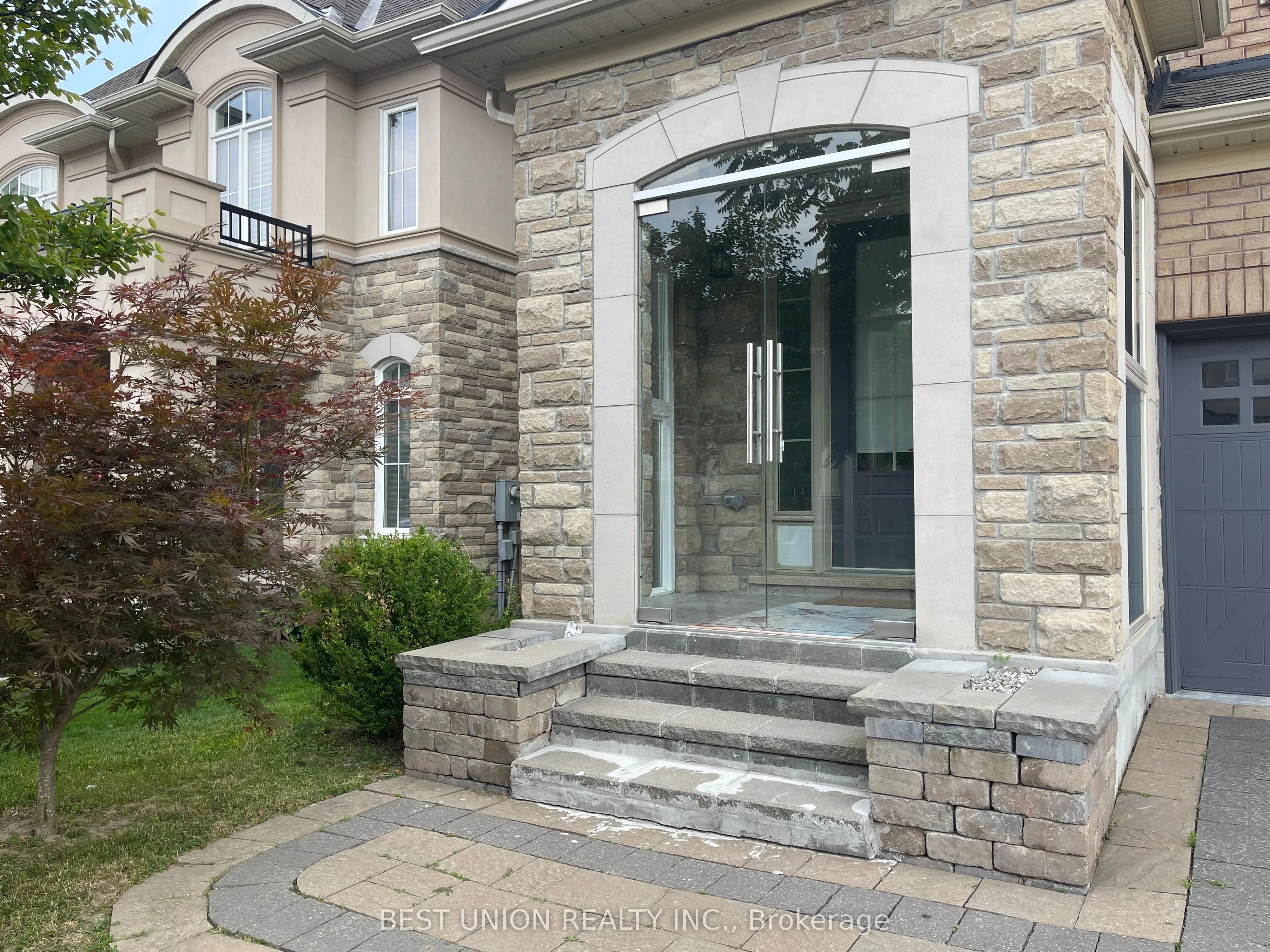 62 Gracedale Drive
