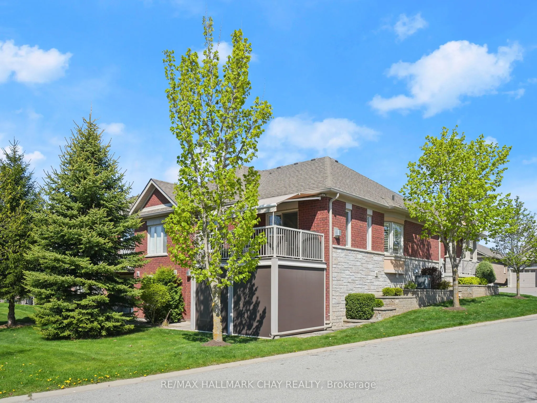 180 Ridge Way, #10