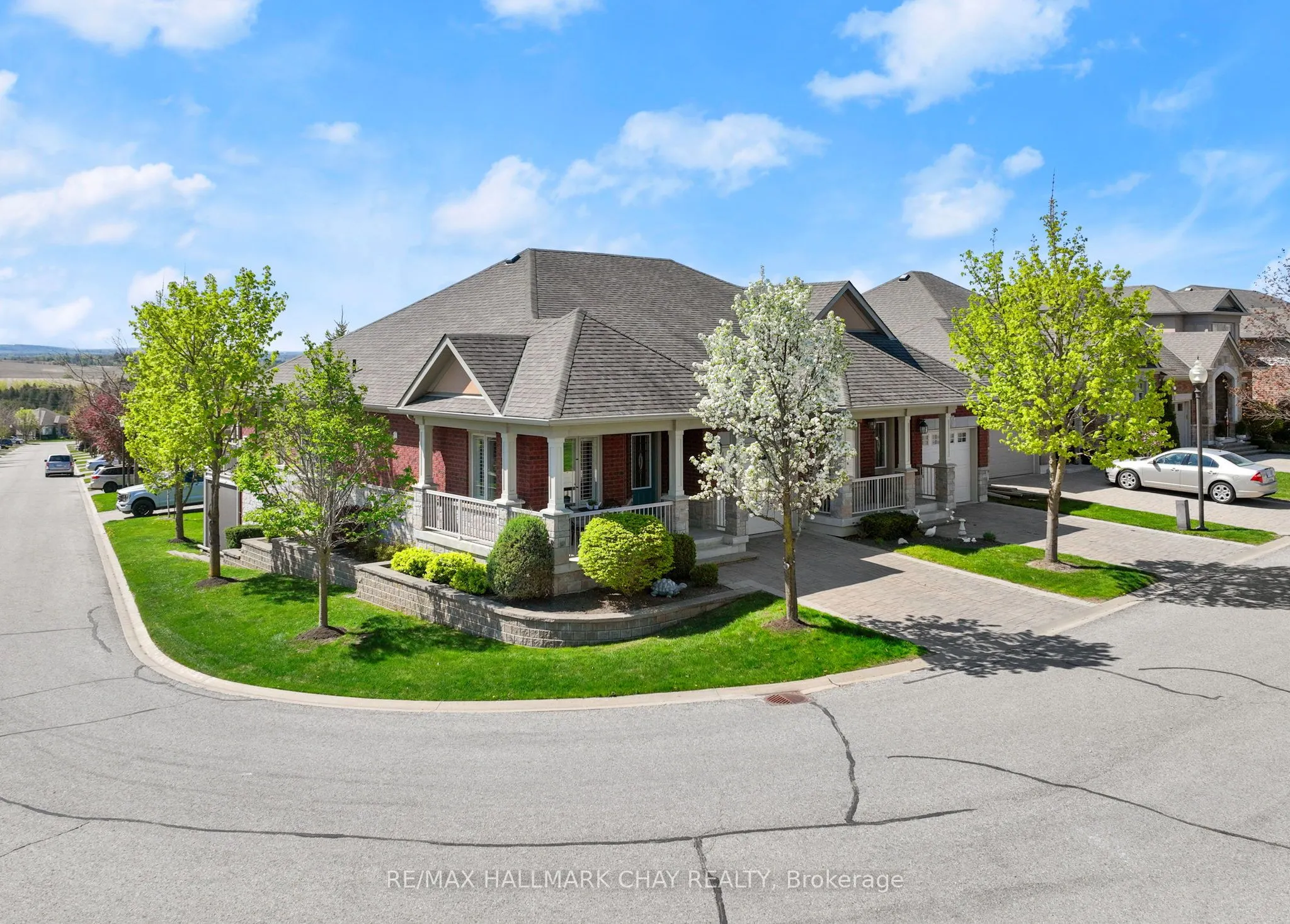 180 Ridge Way, #10