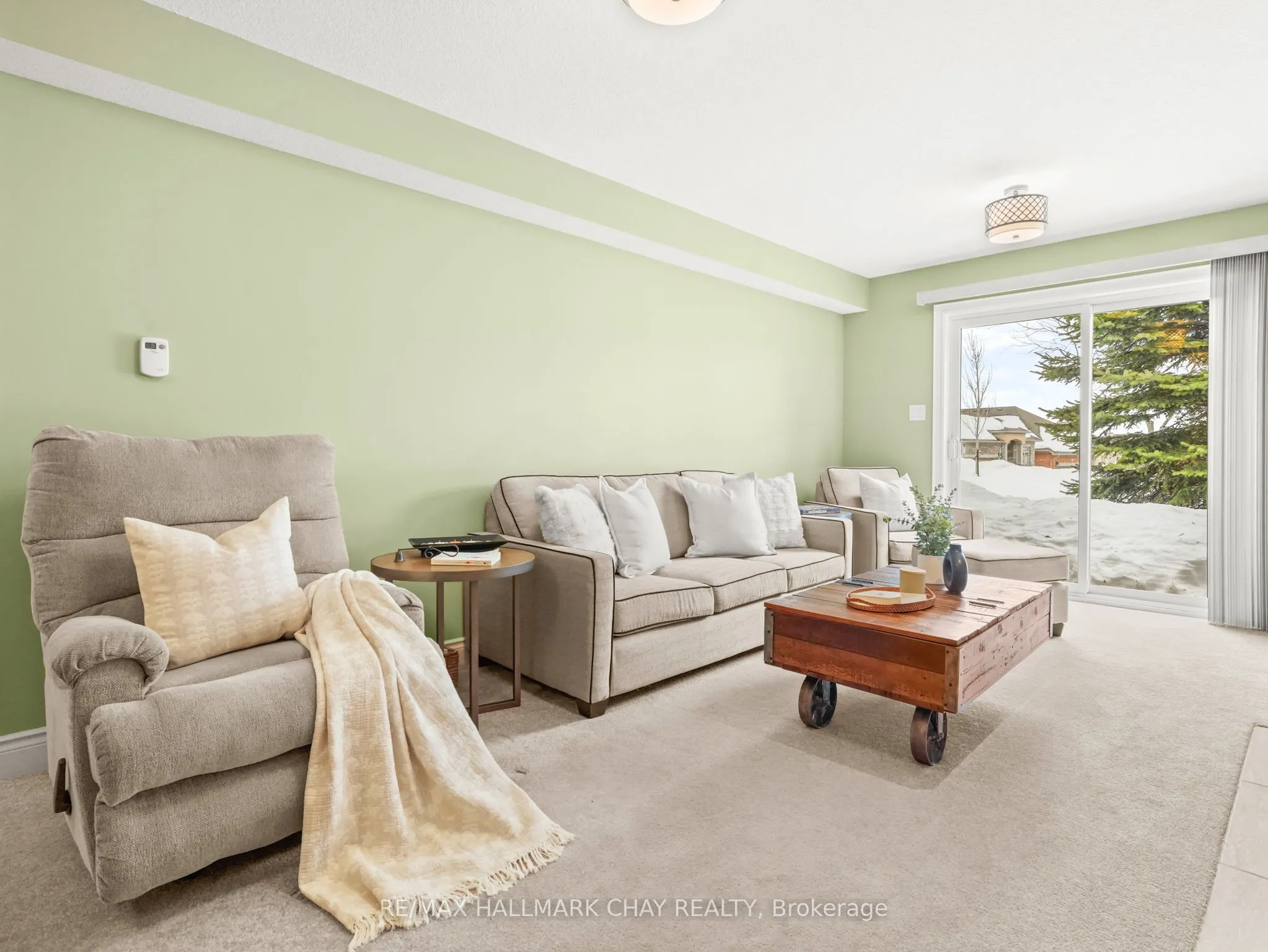 180 Ridge Way, #10