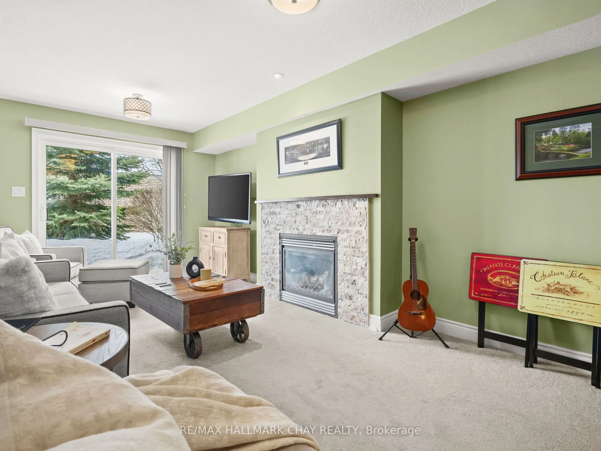 180 Ridge Way, #10