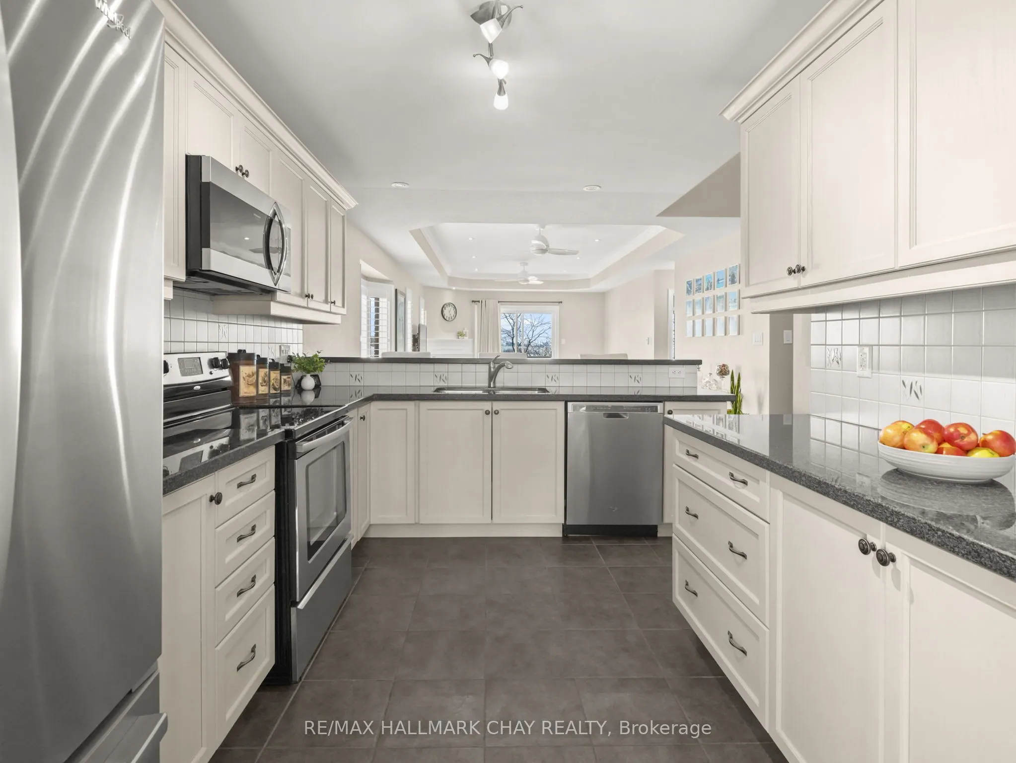 180 Ridge Way, #10