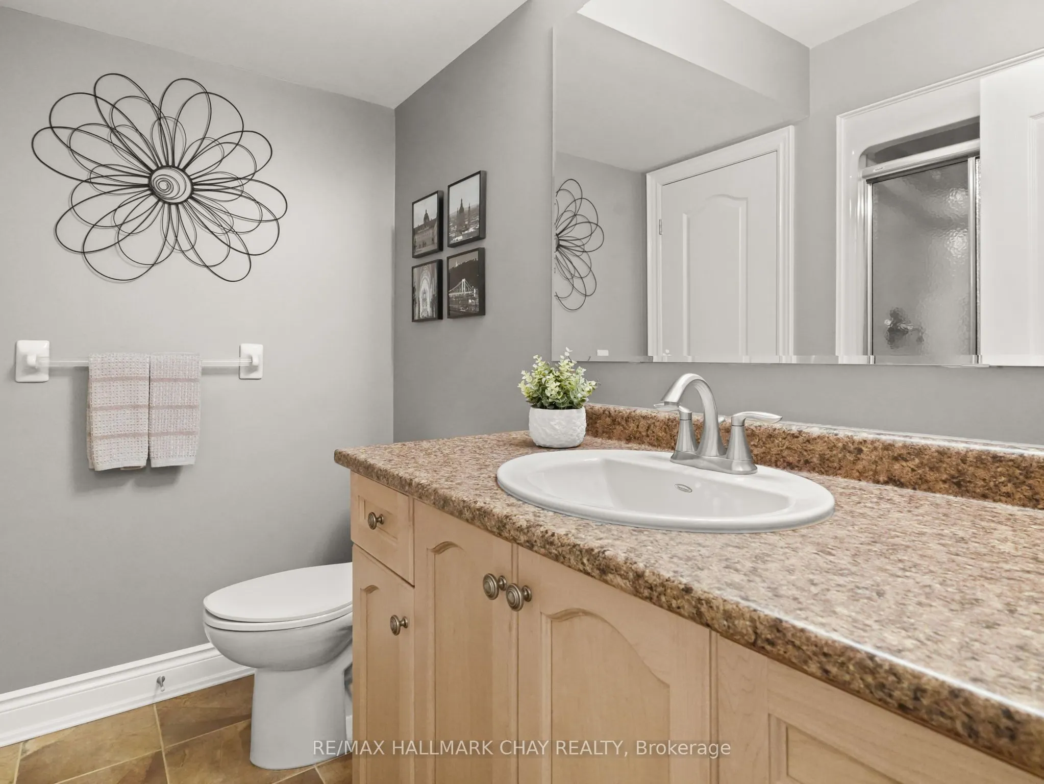 180 Ridge Way, #10