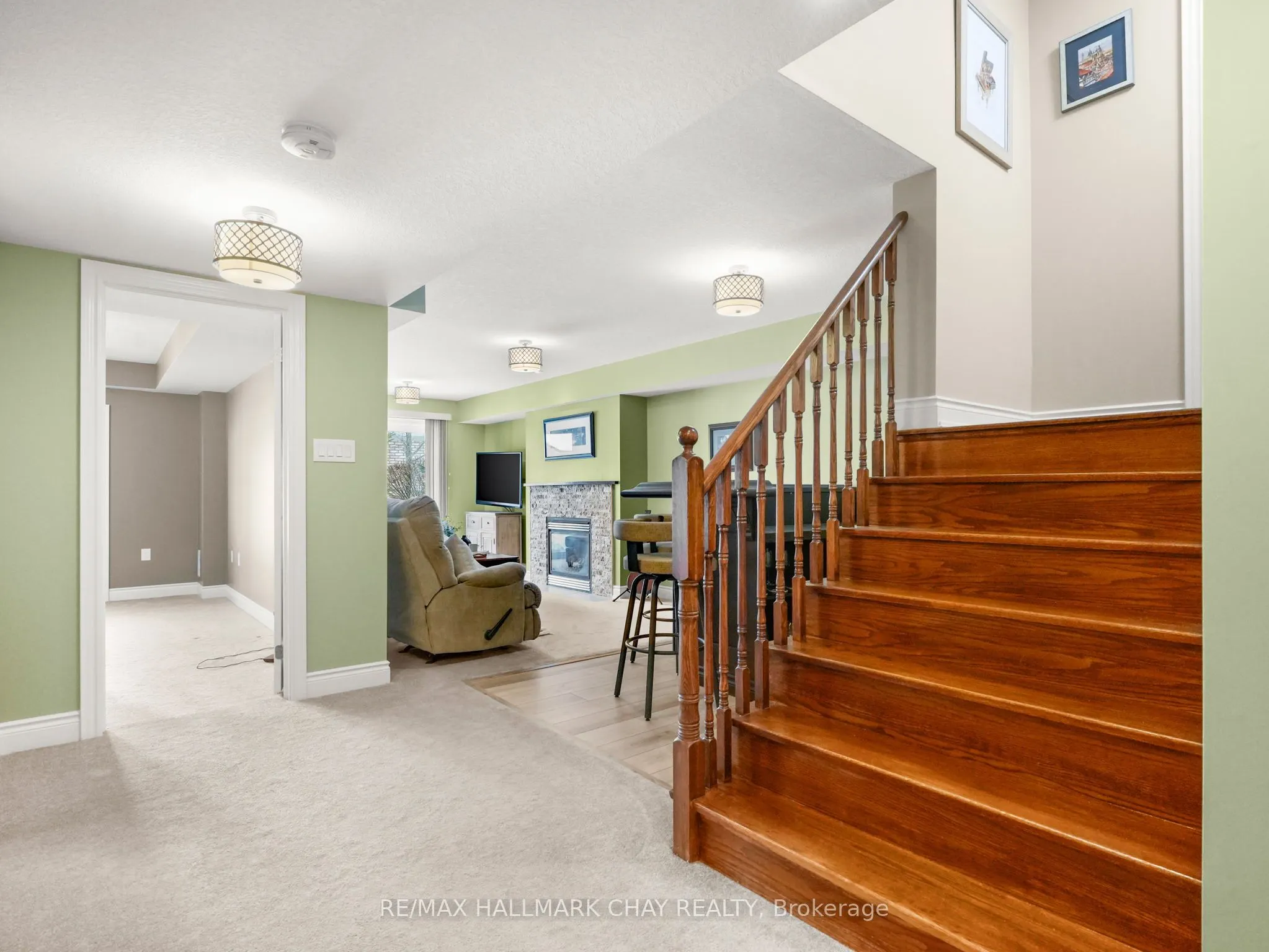 180 Ridge Way, #10