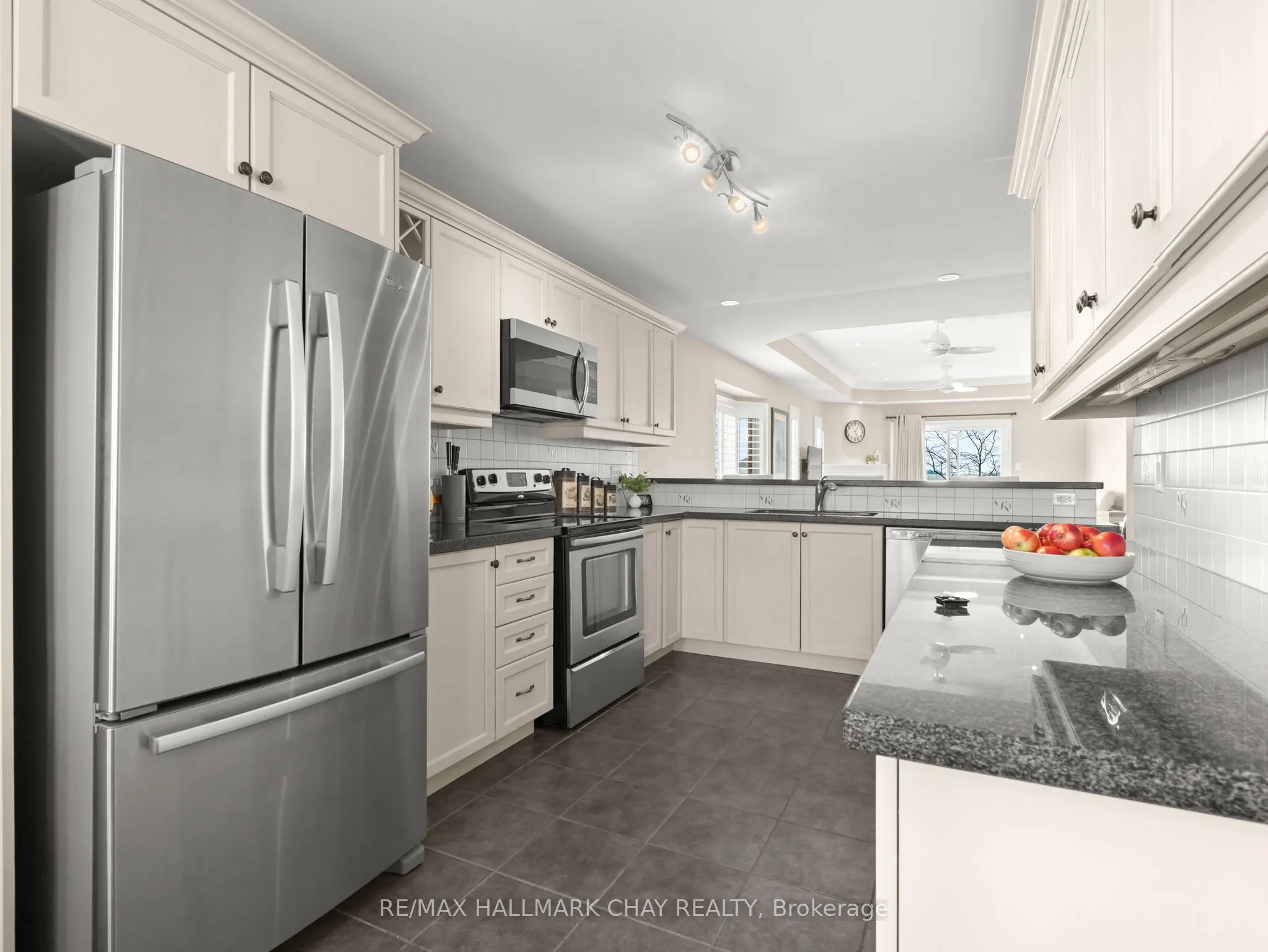 180 Ridge Way, #10