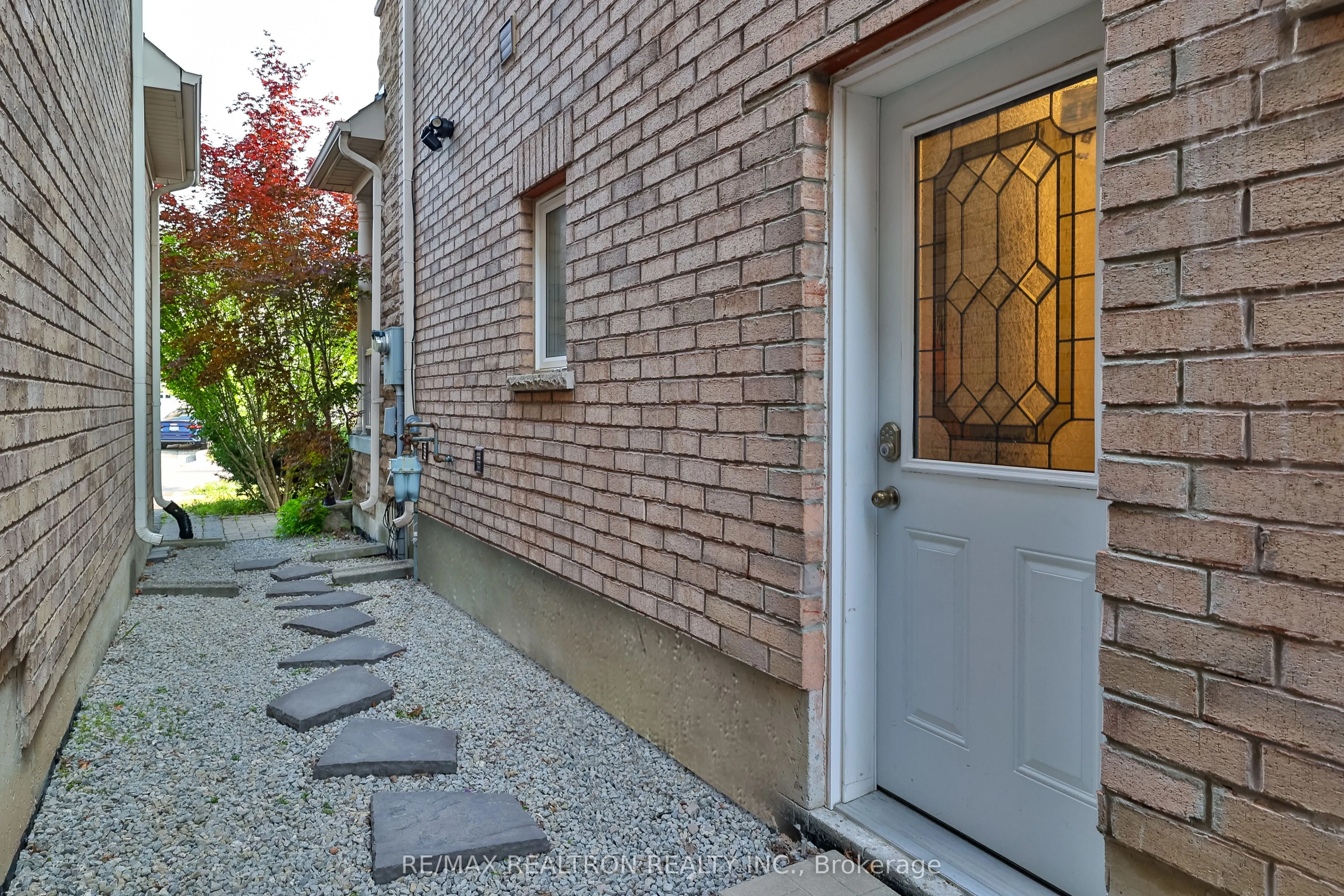 42 Southvale Drive