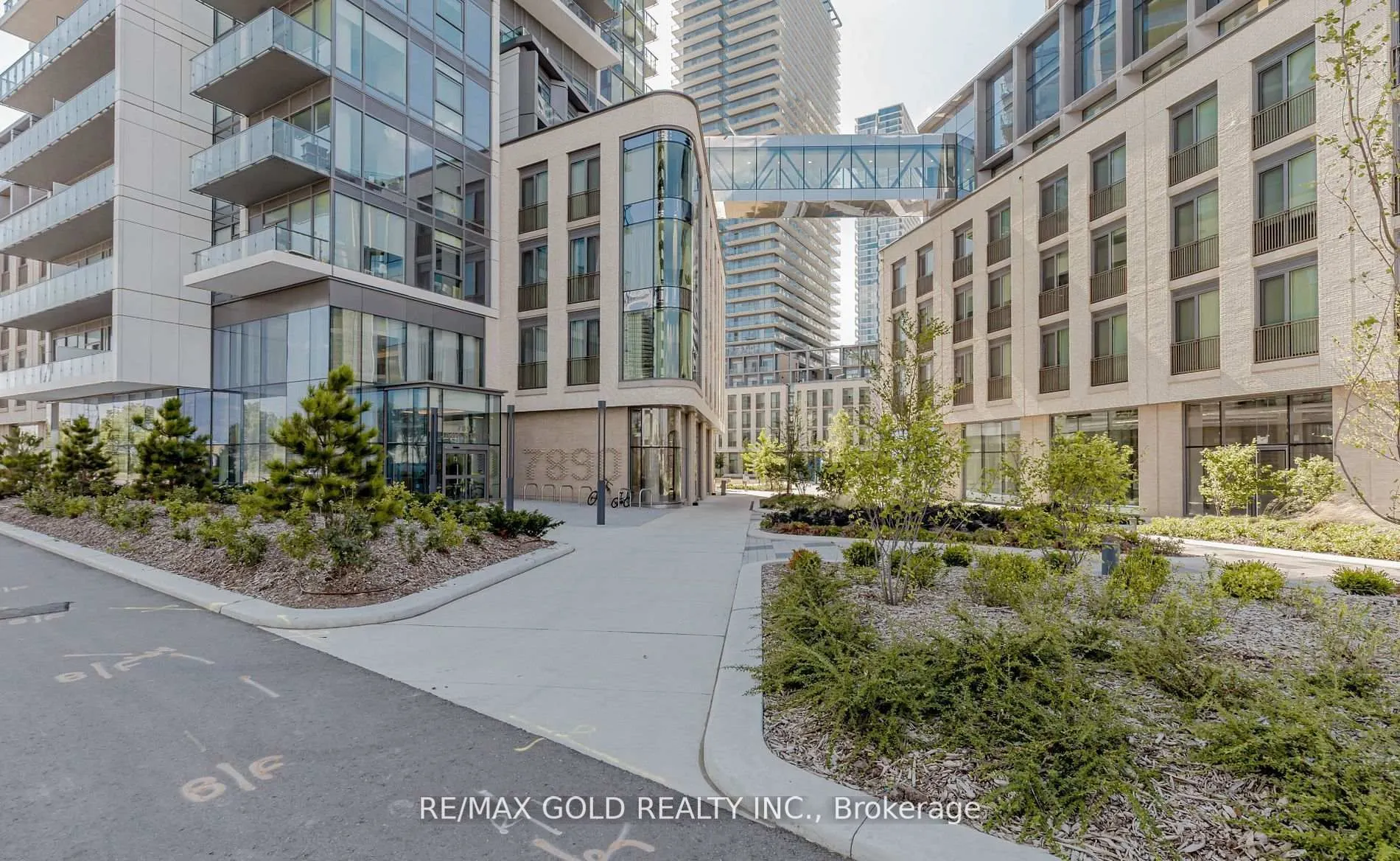 7890 Jane Street, #PH11