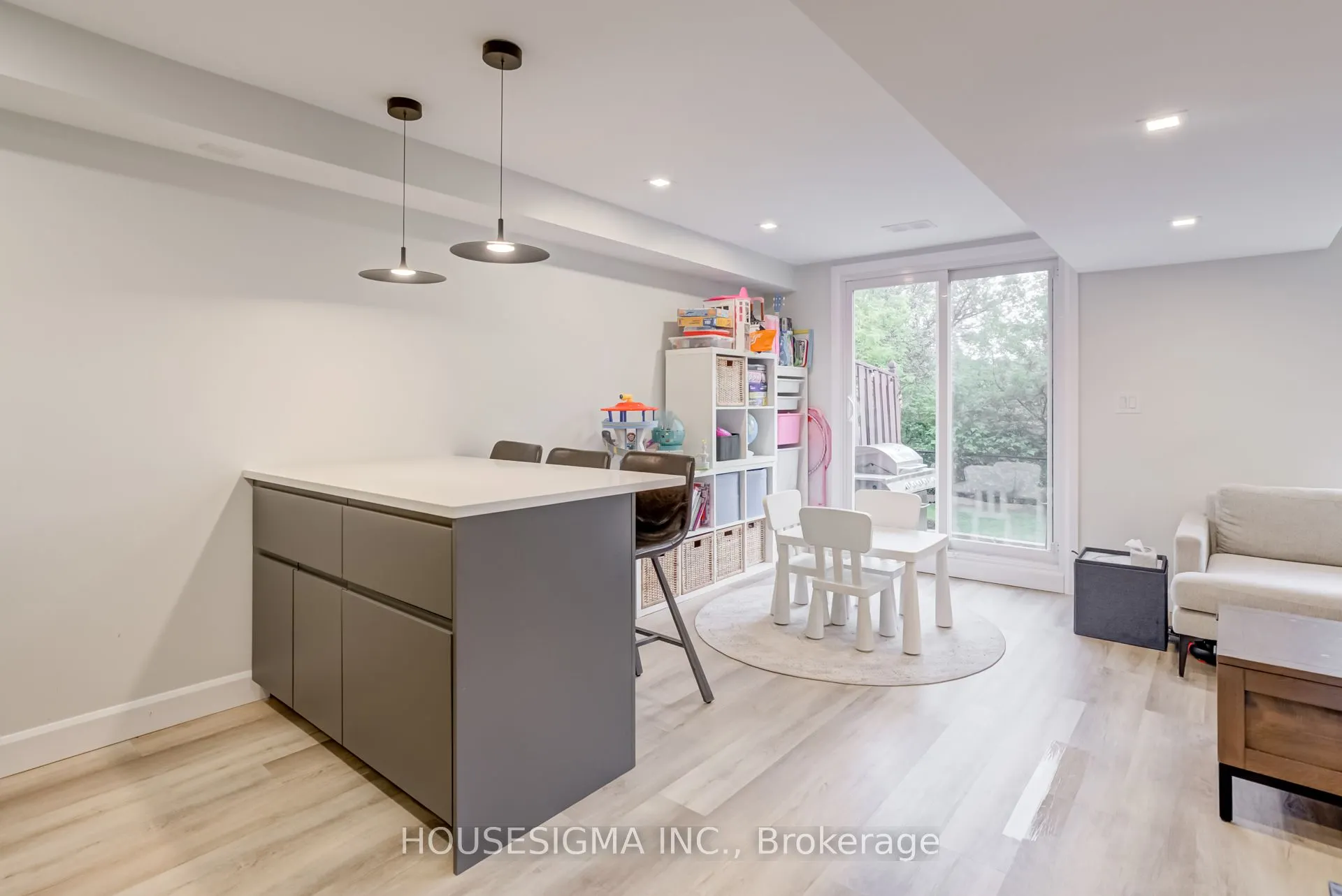 102 Milloy Place