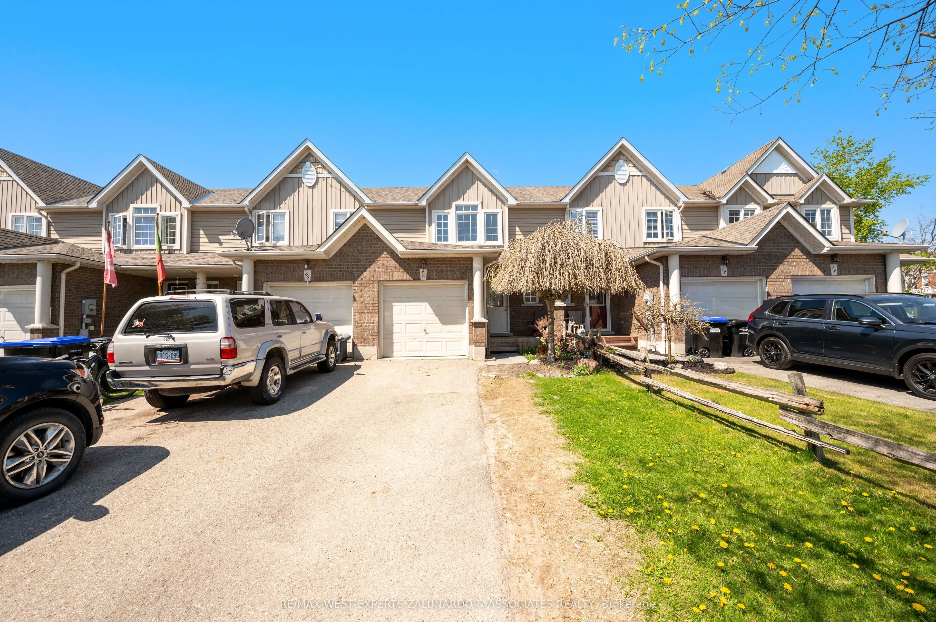 70 Ruthven Crescent