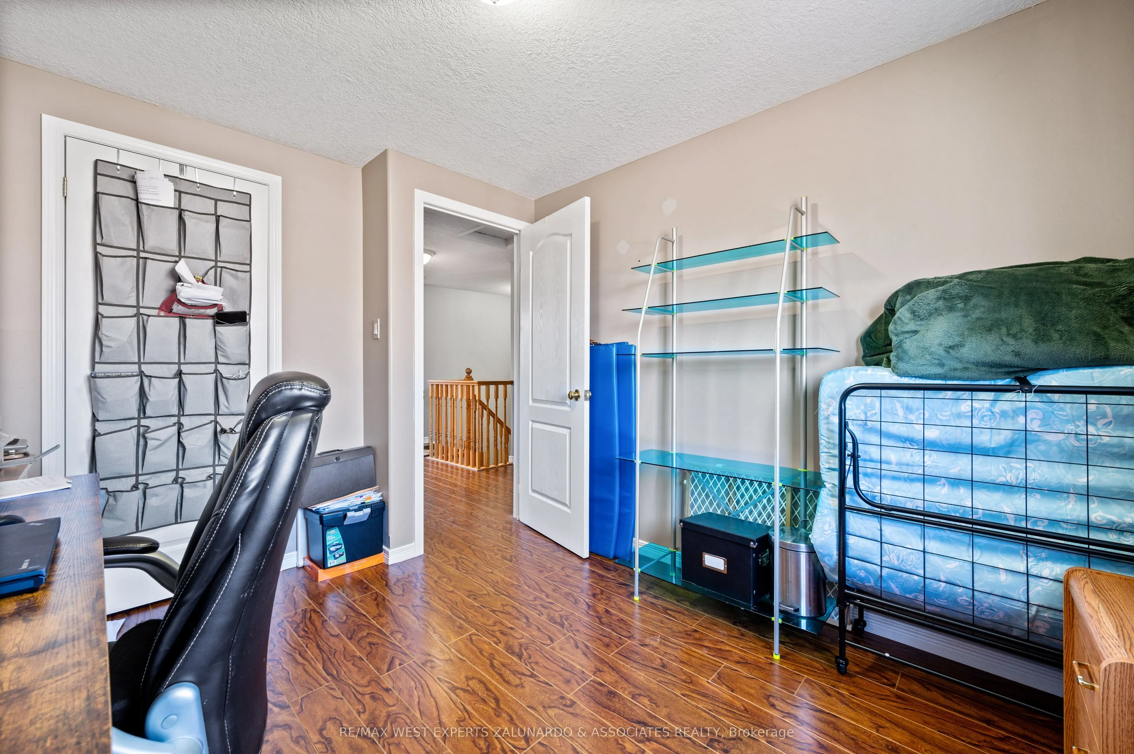 70 Ruthven Crescent