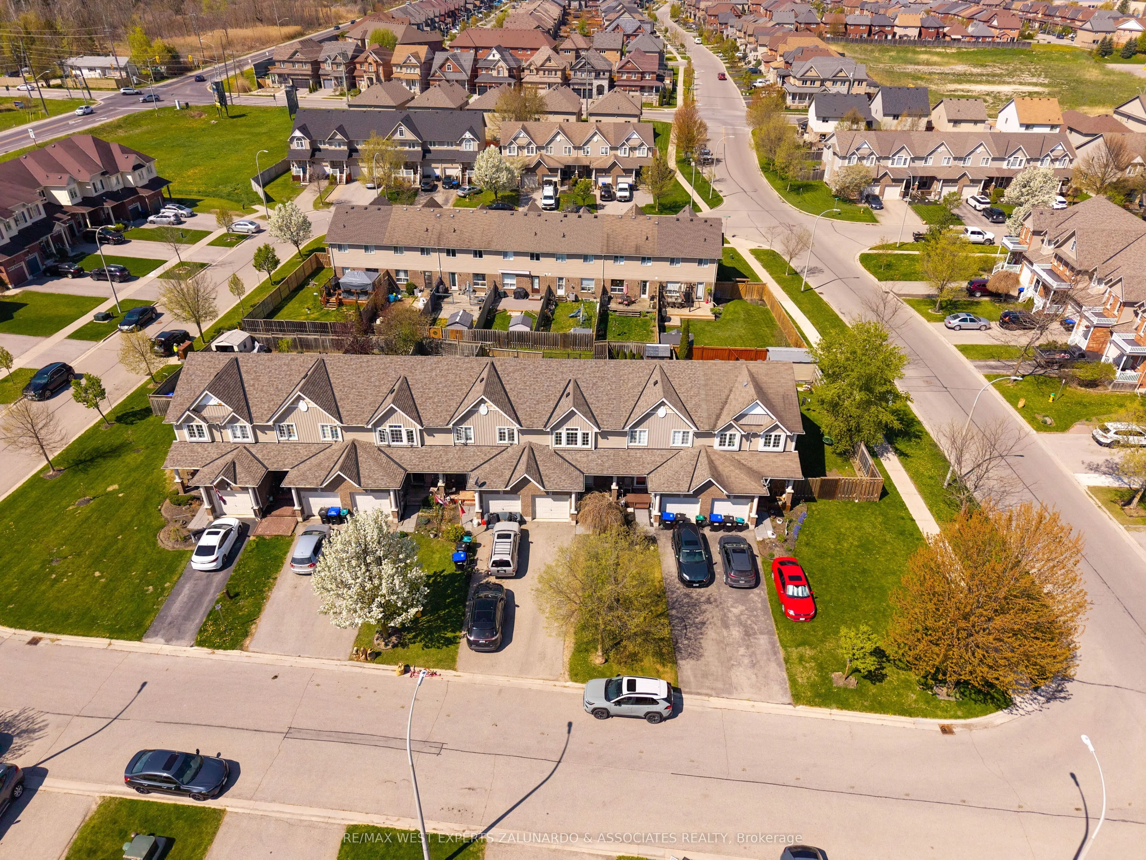 70 Ruthven Crescent