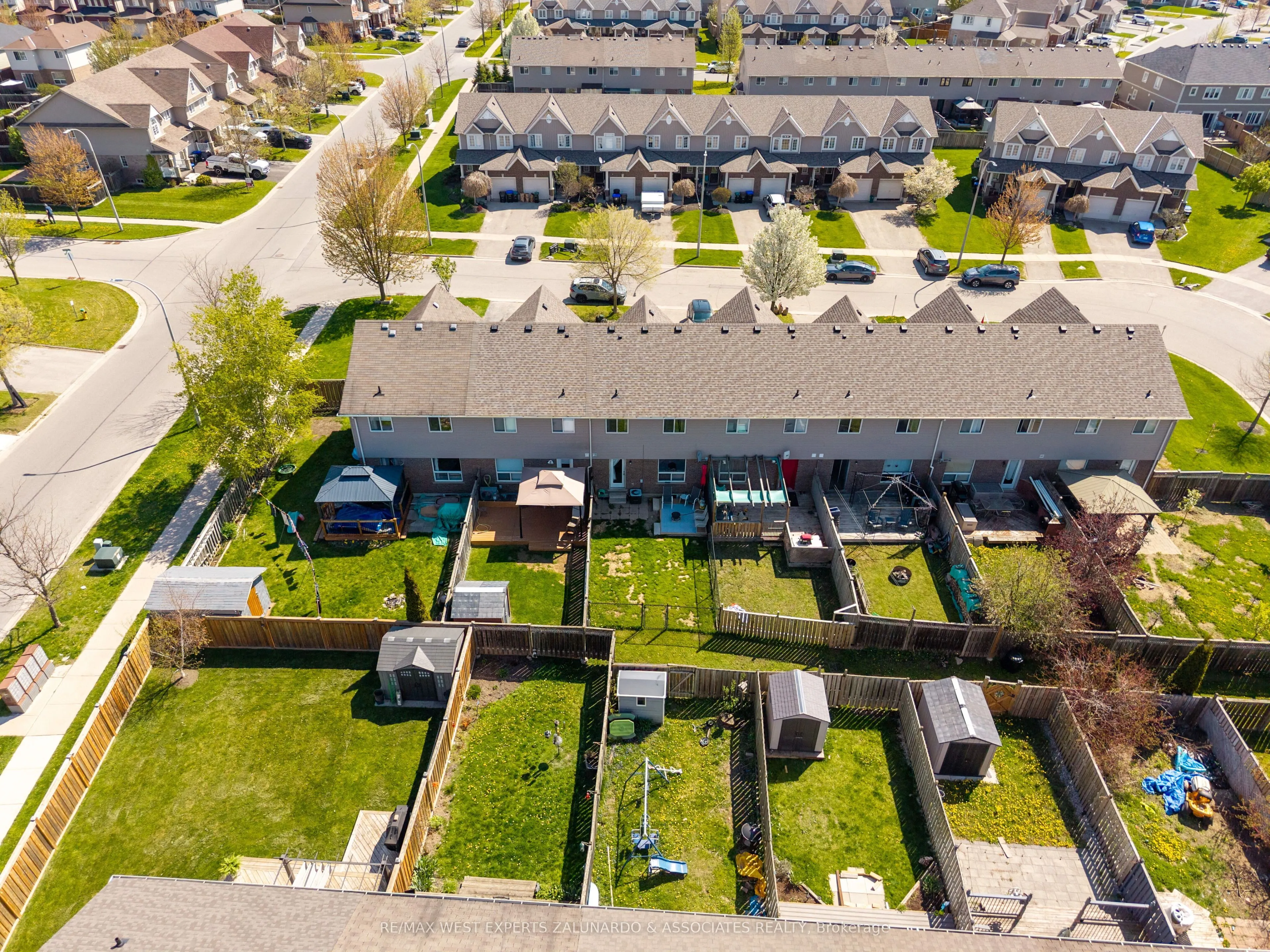 70 Ruthven Crescent