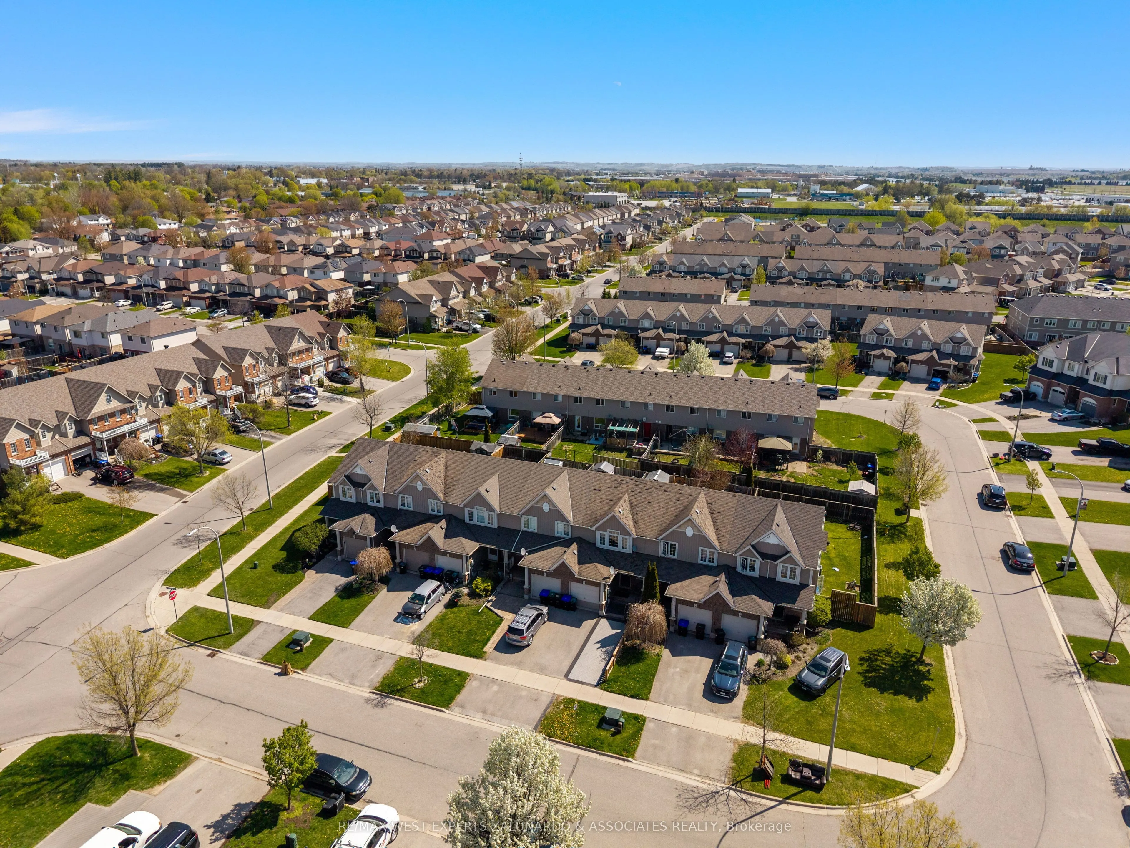 70 Ruthven Crescent