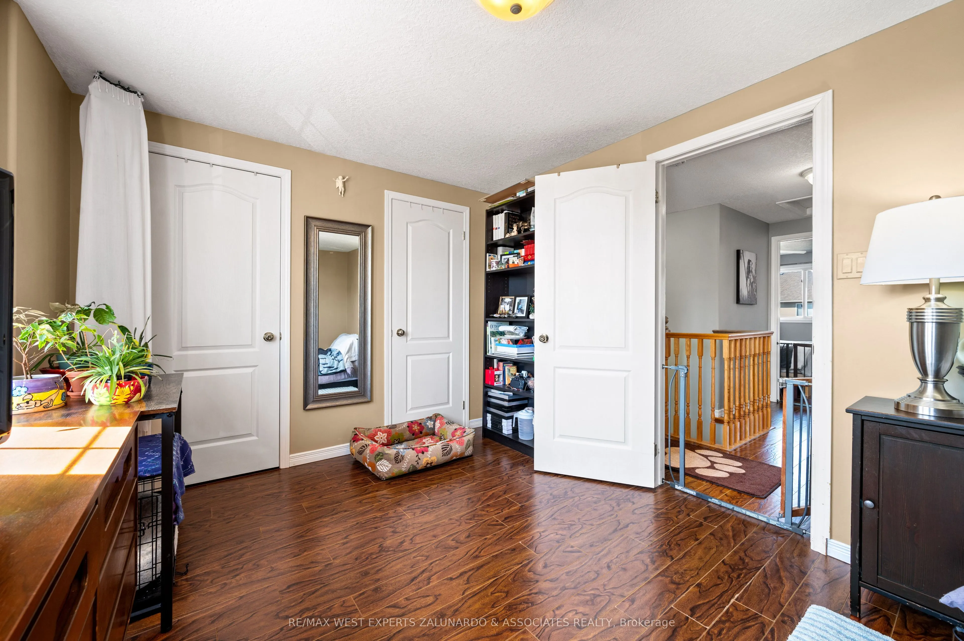 70 Ruthven Crescent
