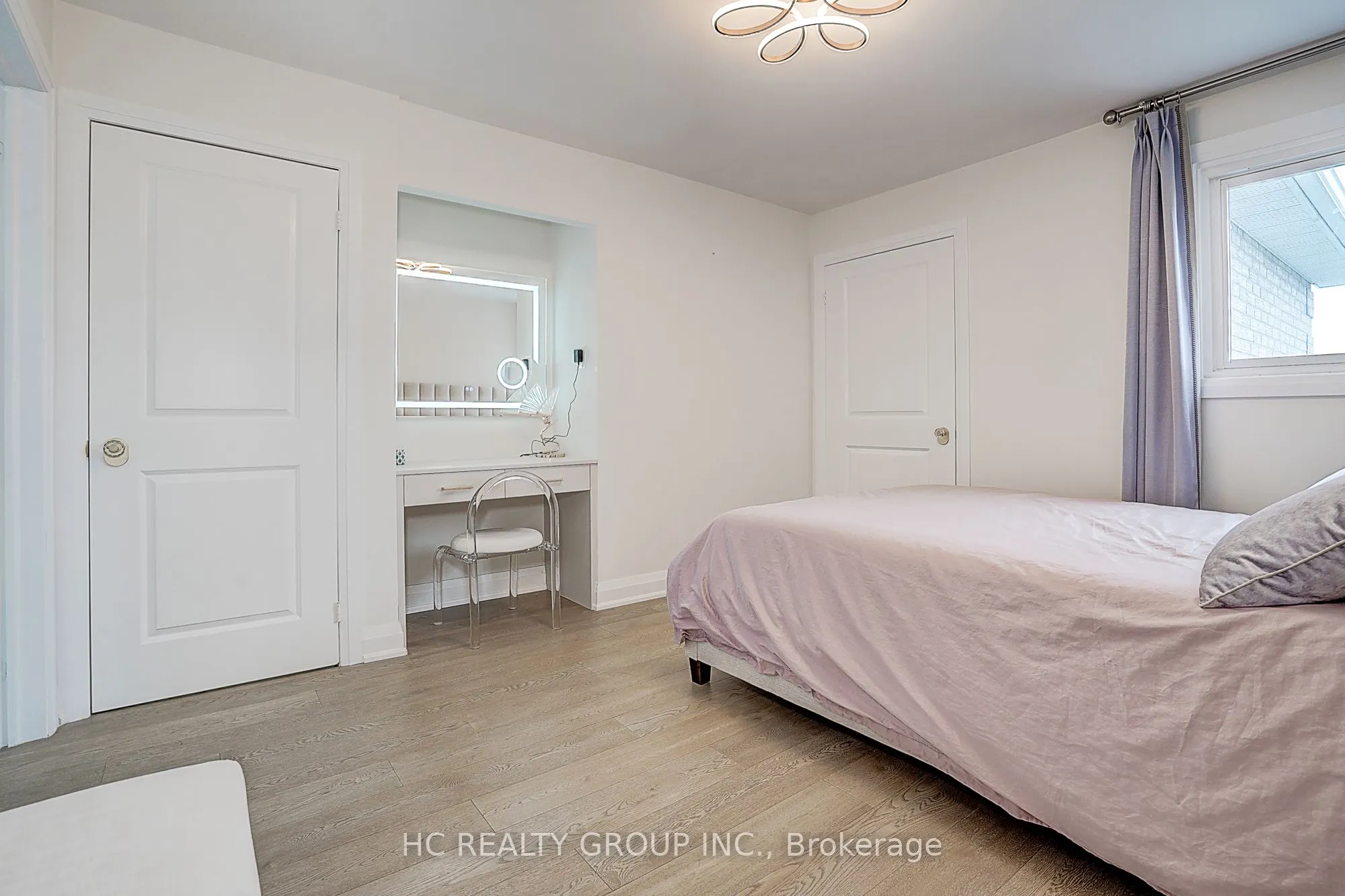 116 Westhampton Drive