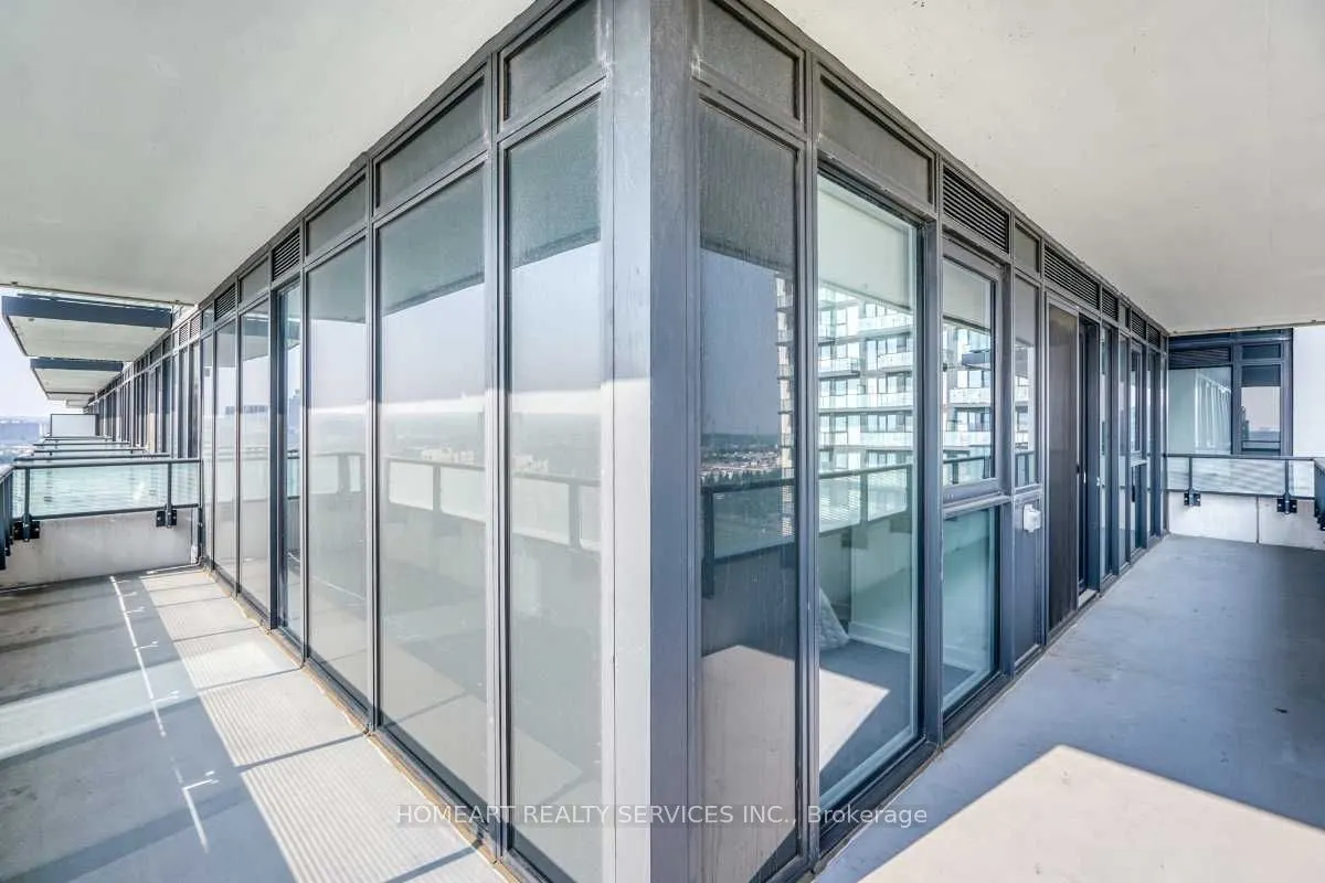 95 Oneida Crescent, #1610