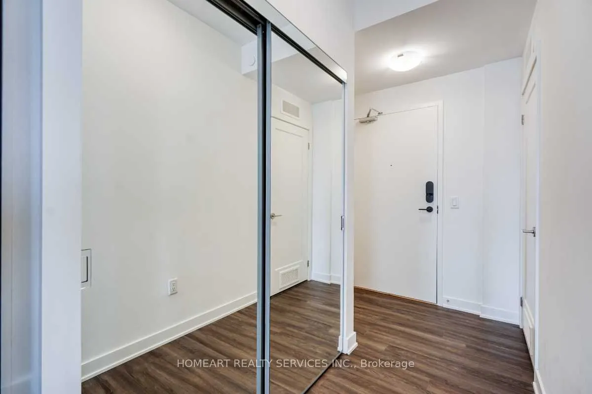 95 Oneida Crescent, #1610