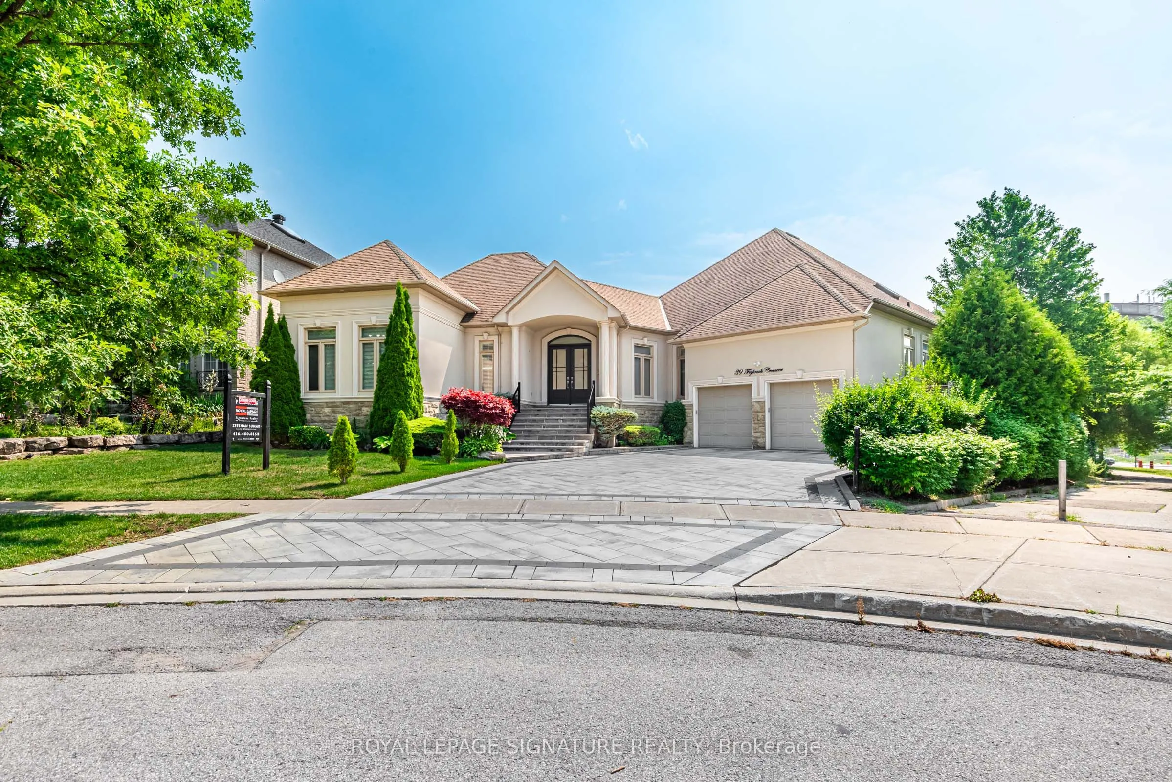 39 Frybrook Crescent