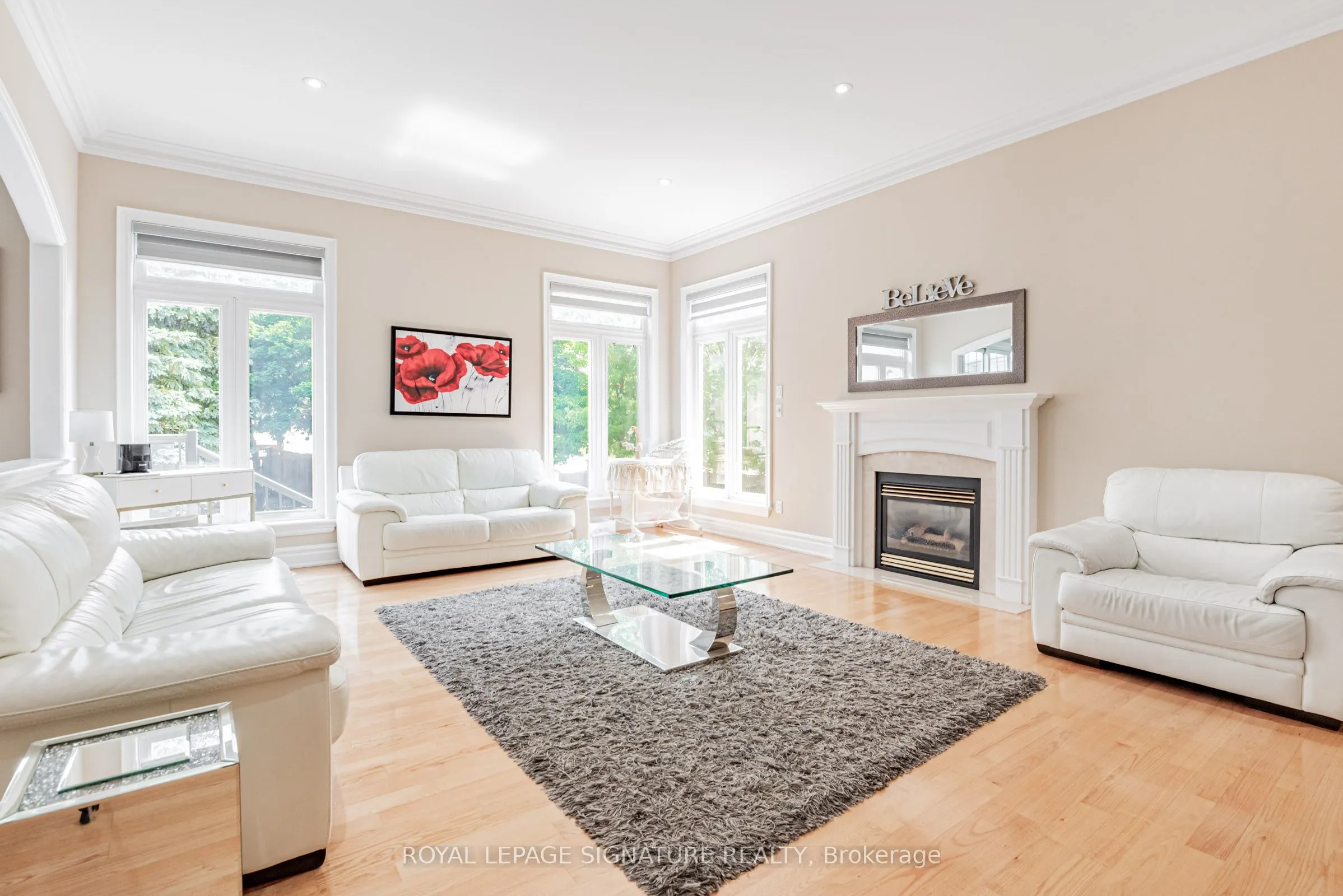 39 Frybrook Crescent