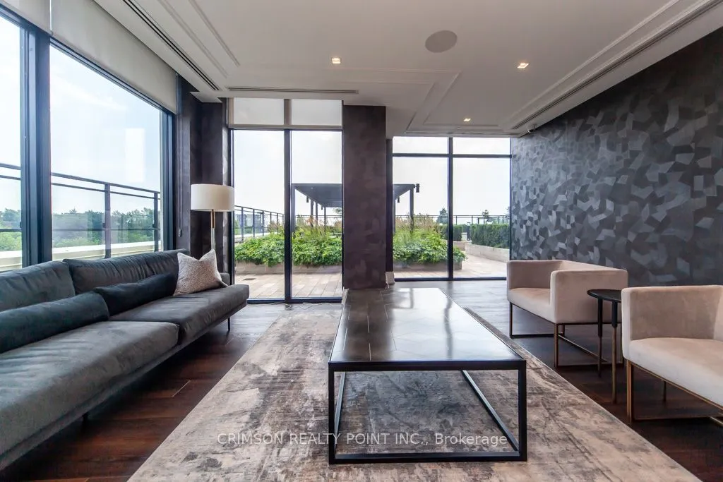 1 Grandview Avenue, #502