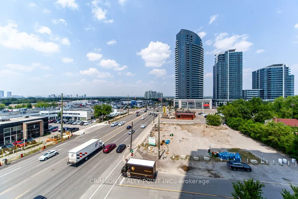 1 Grandview Avenue, #502