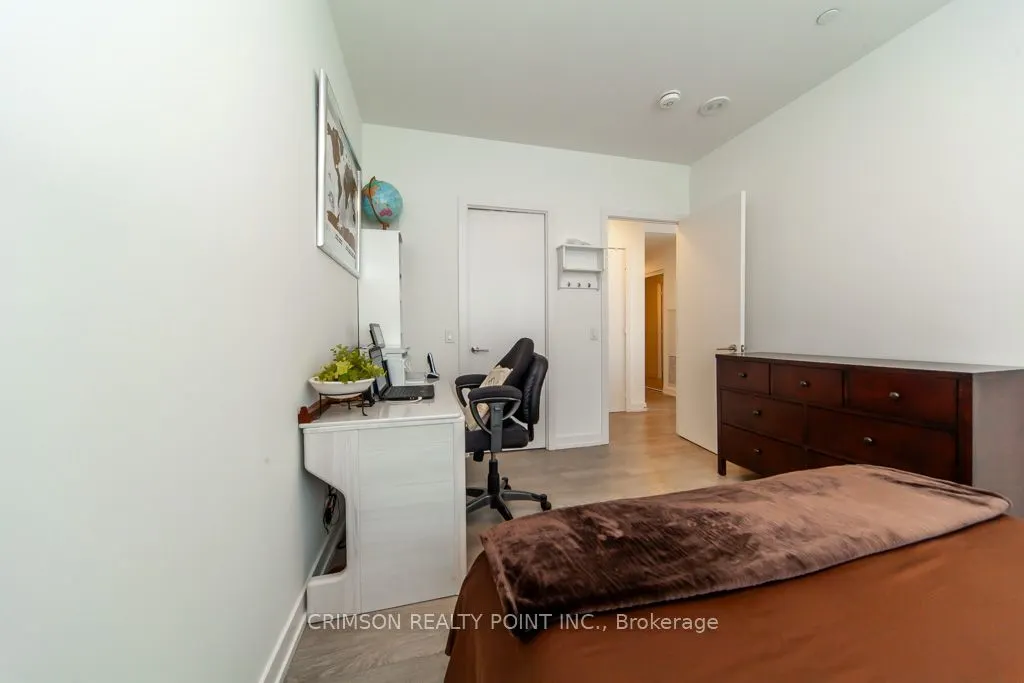 1 Grandview Avenue, #502