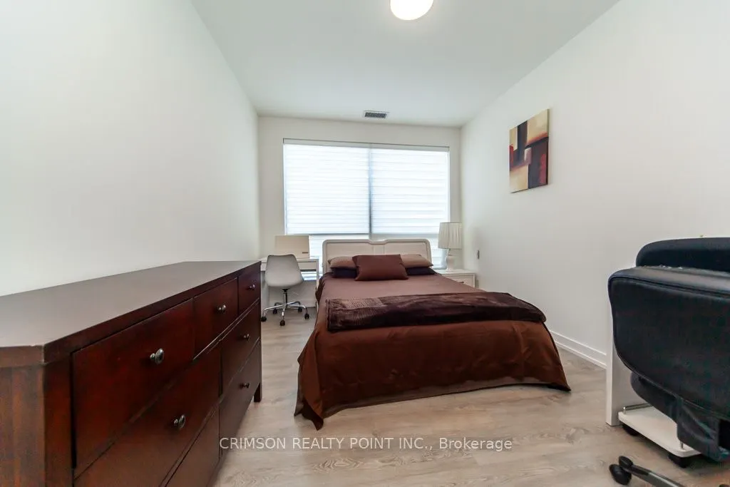1 Grandview Avenue, #502