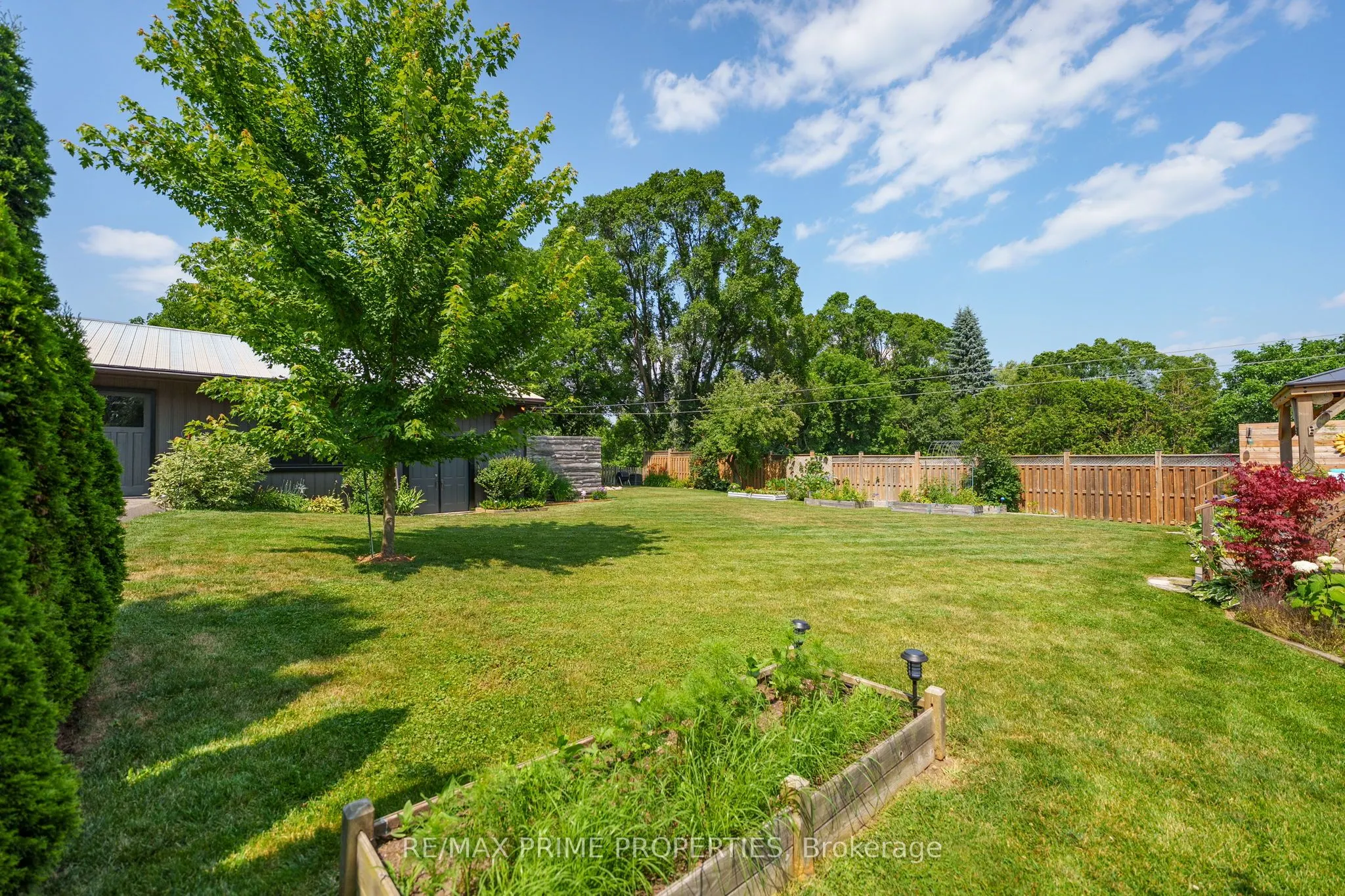 292 Zephyr Road