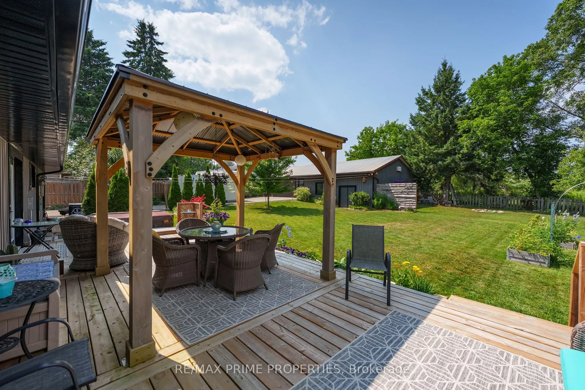 292 Zephyr Road
