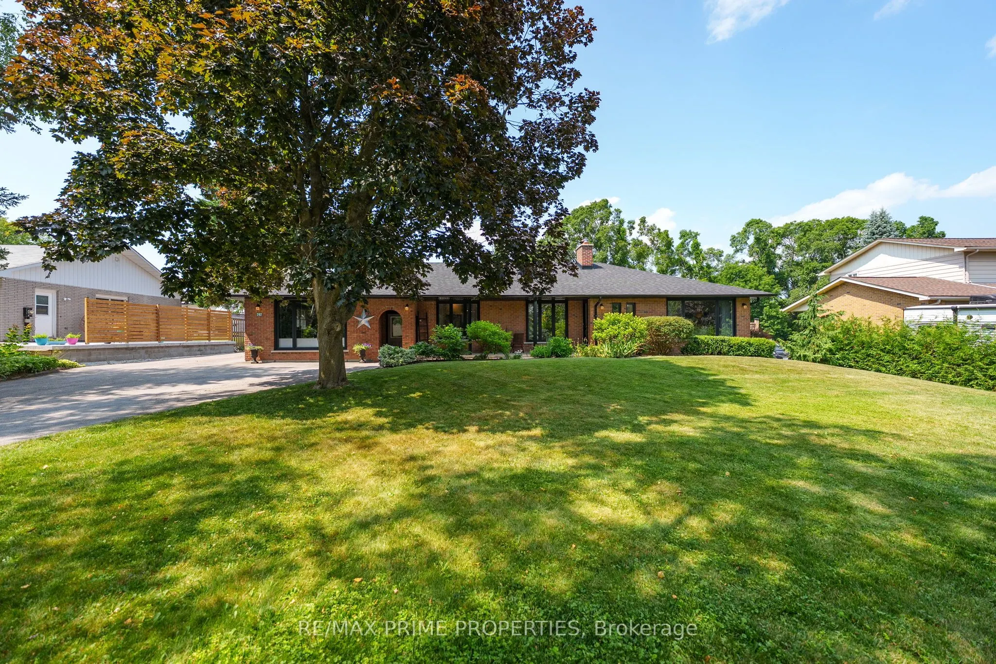 292 Zephyr Road