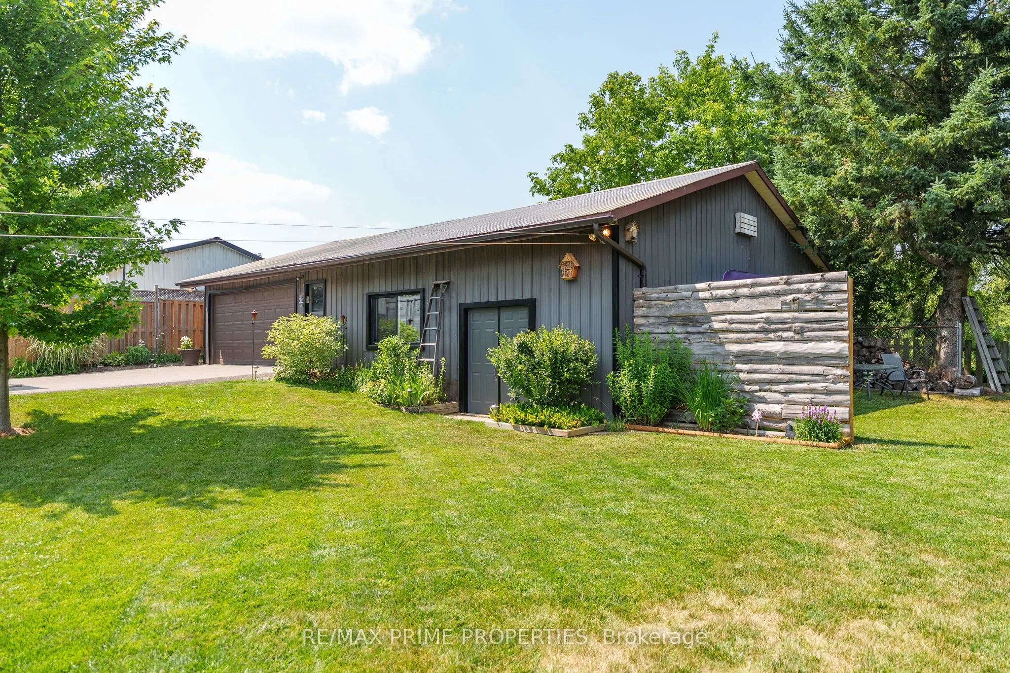 292 Zephyr Road