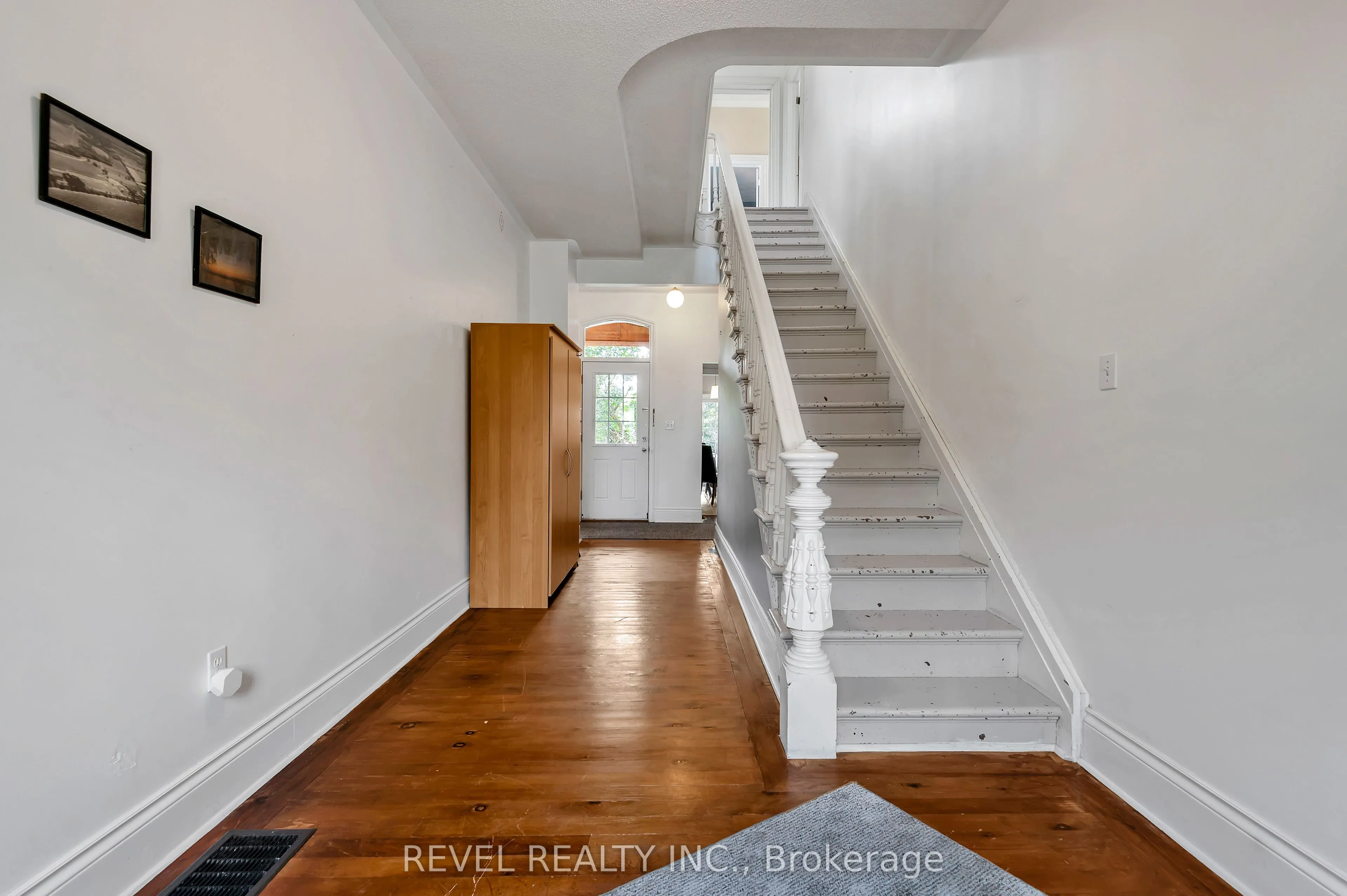 351 Hedge Road