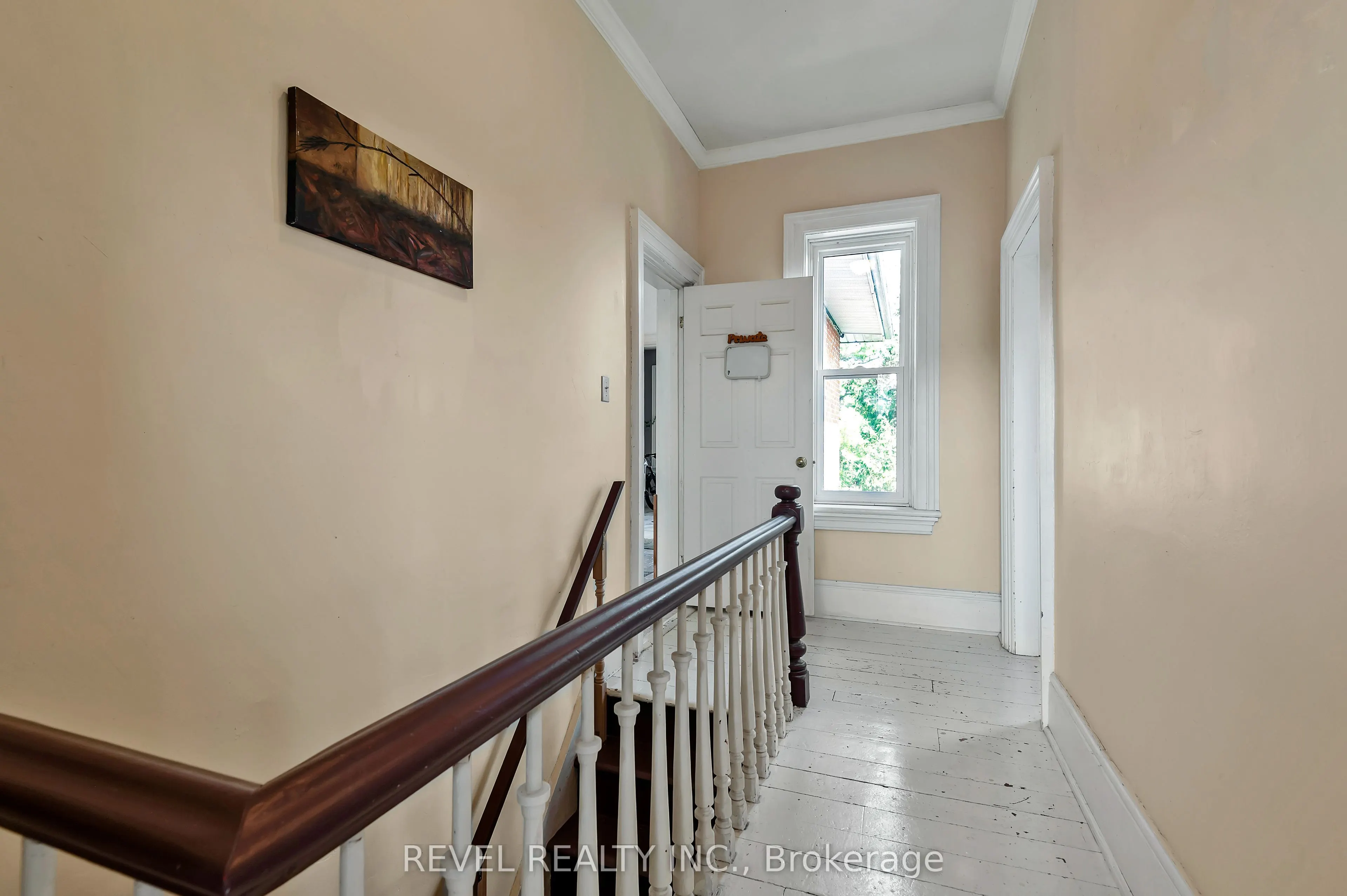 351 Hedge Road
