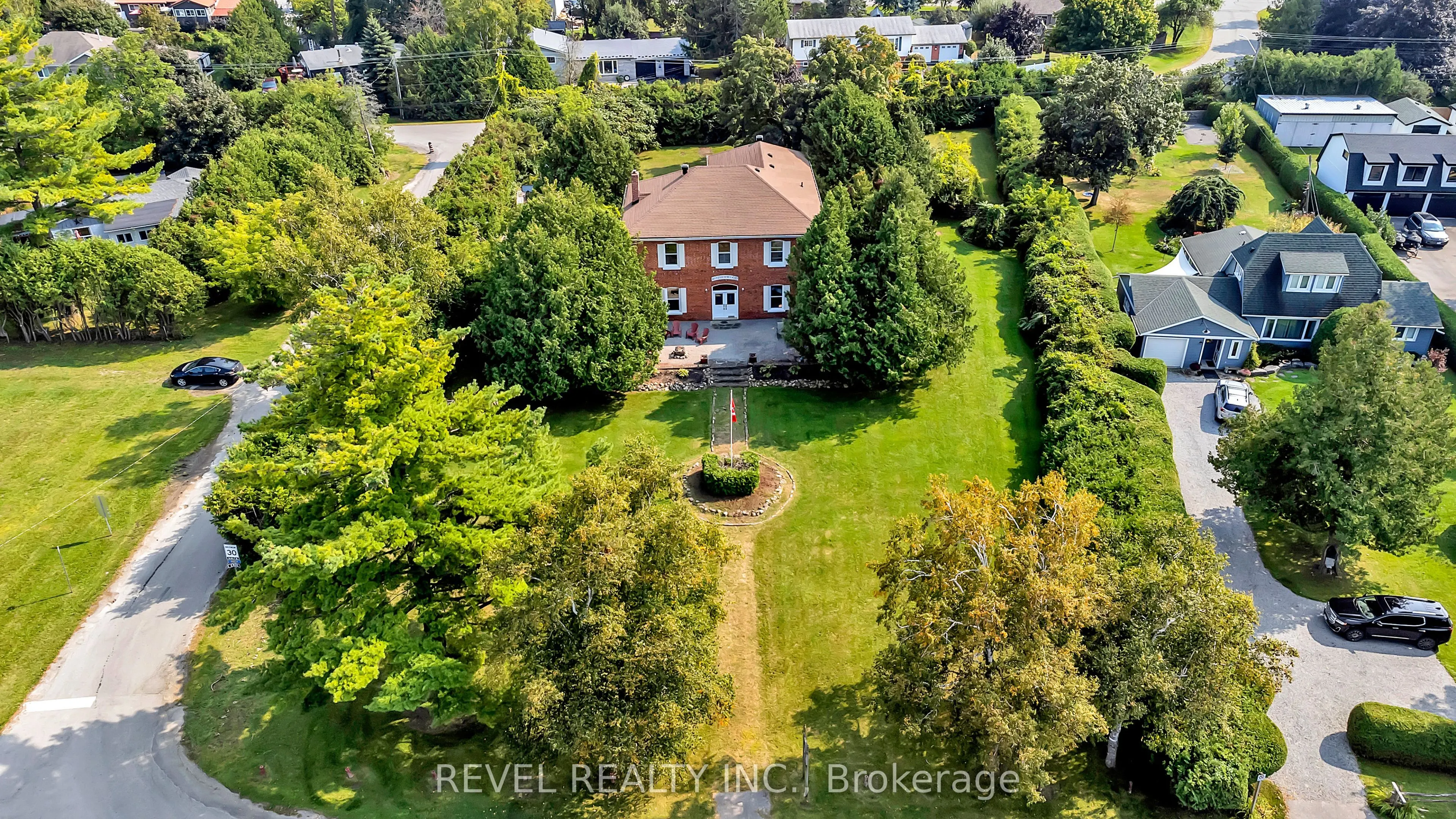 351 Hedge Road