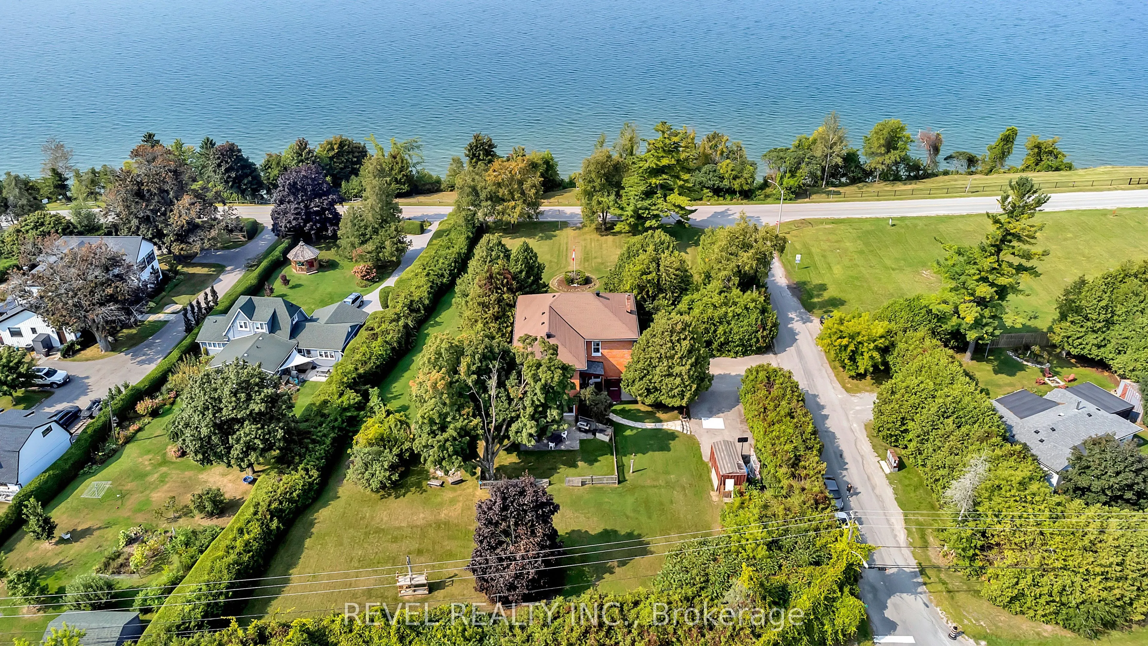 351 Hedge Road
