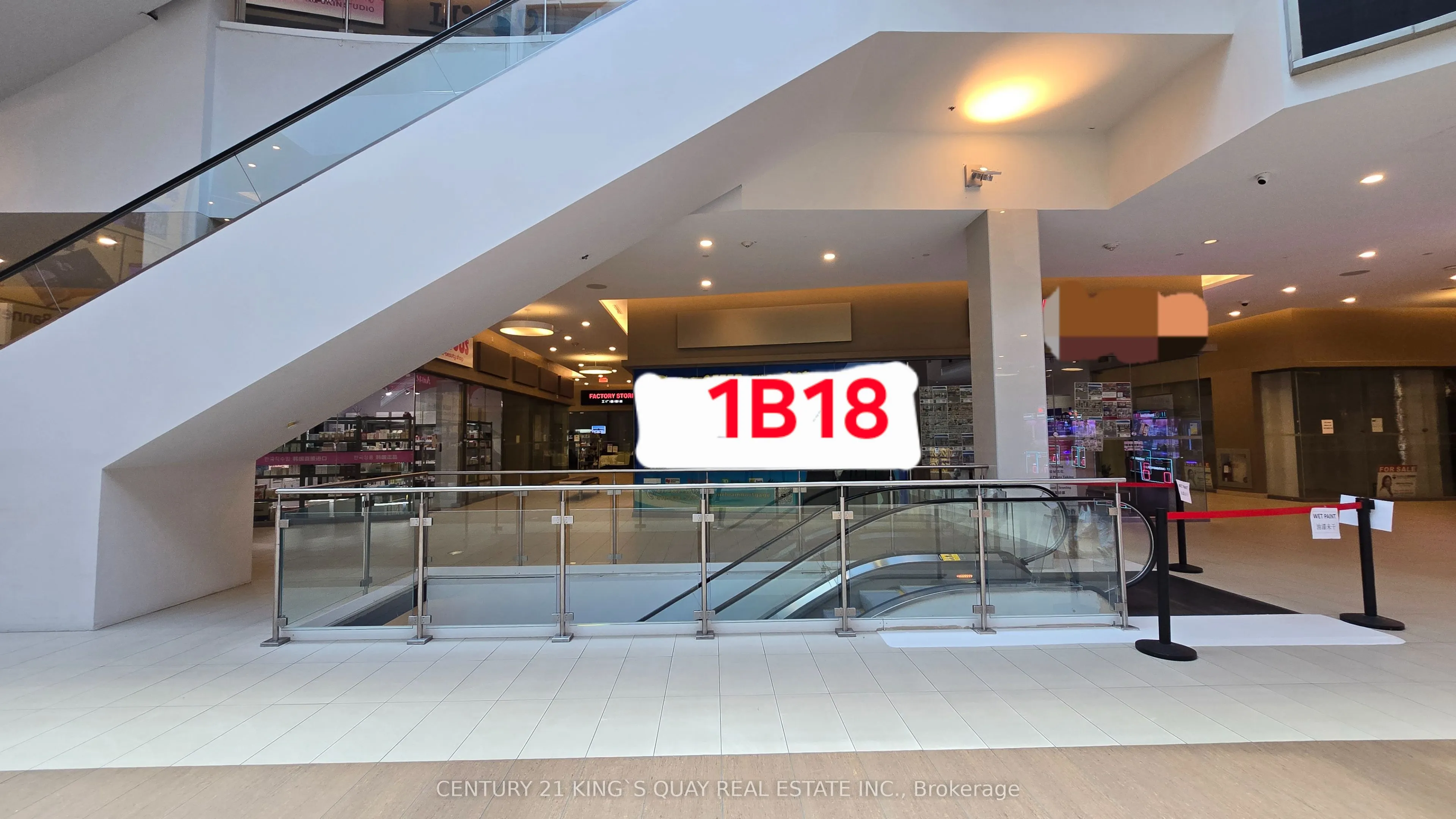 9390 Woodbine Avenue, #1B18