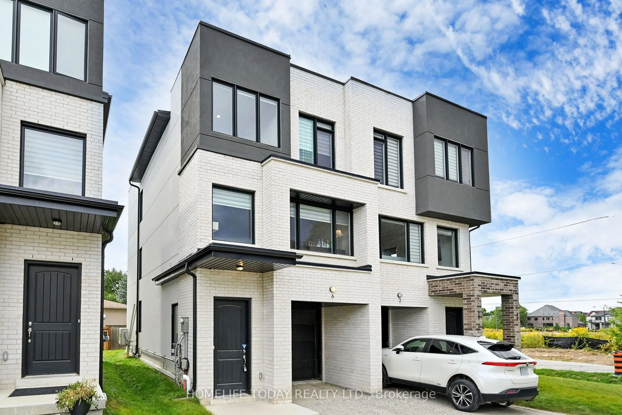 6 Persica Street, #Main