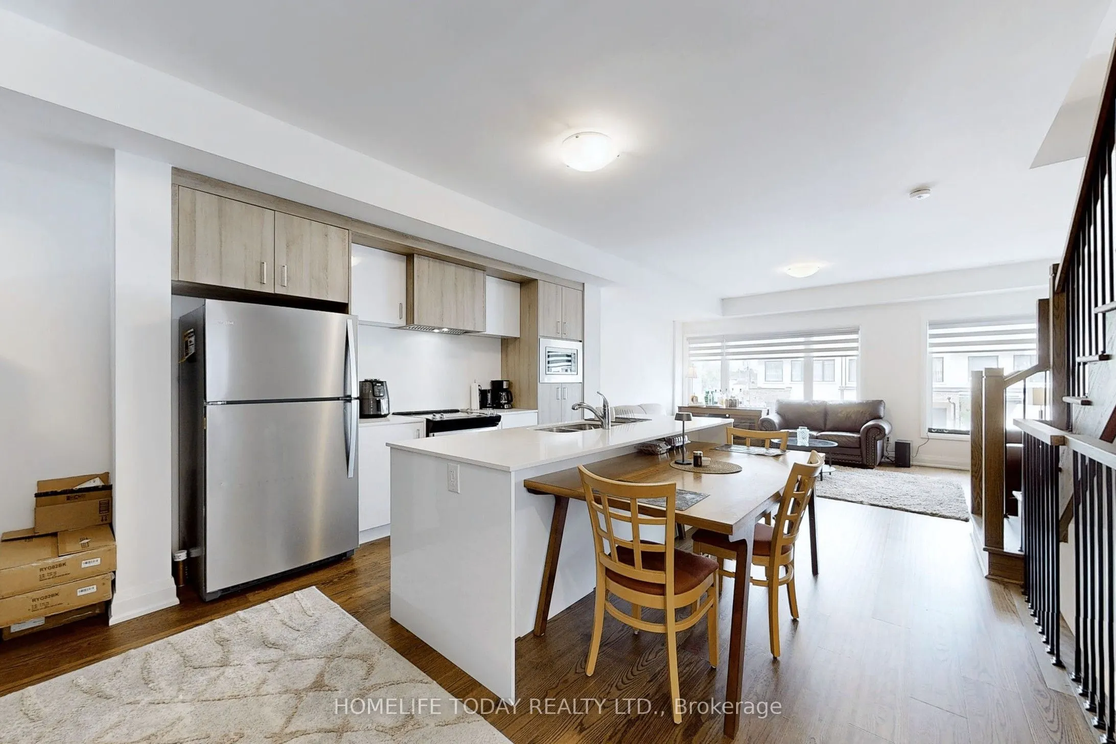 6 Persica Street, #Main