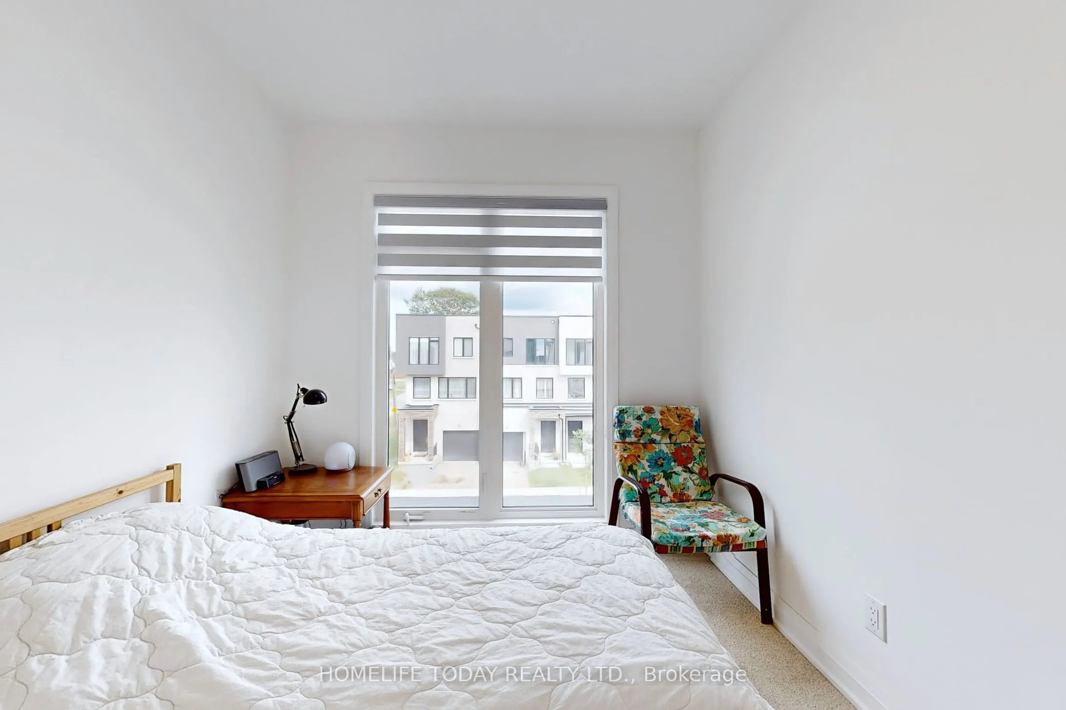 6 Persica Street, #Main